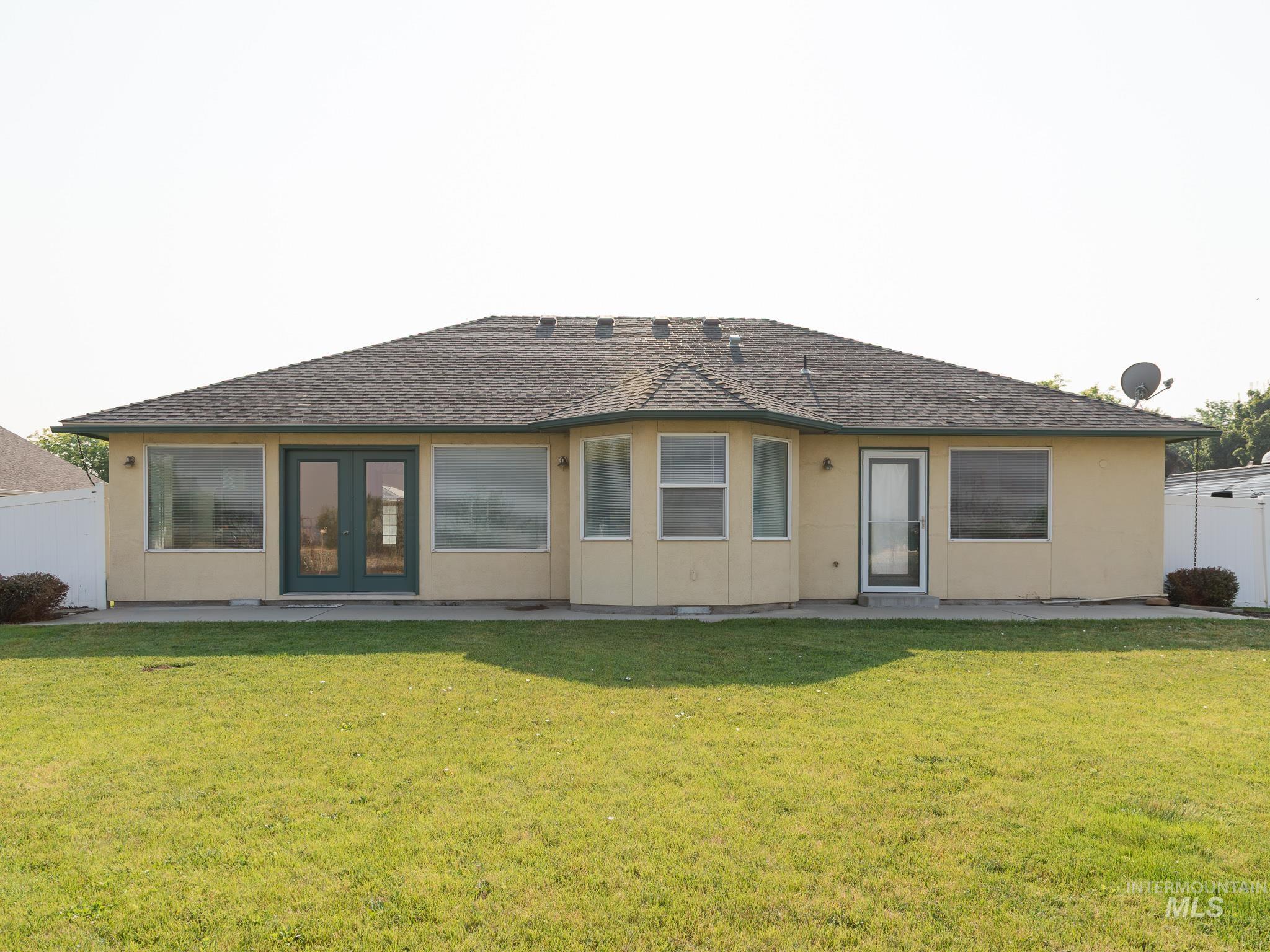 593 N Dorian Dr Property Photo 45