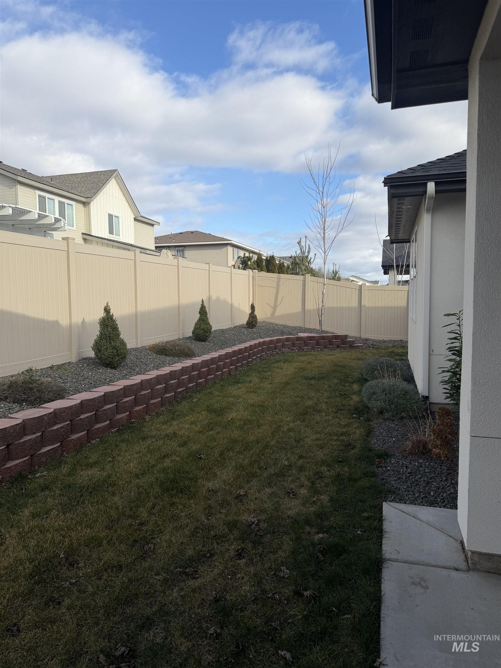 11260 White River St Property Photo 19