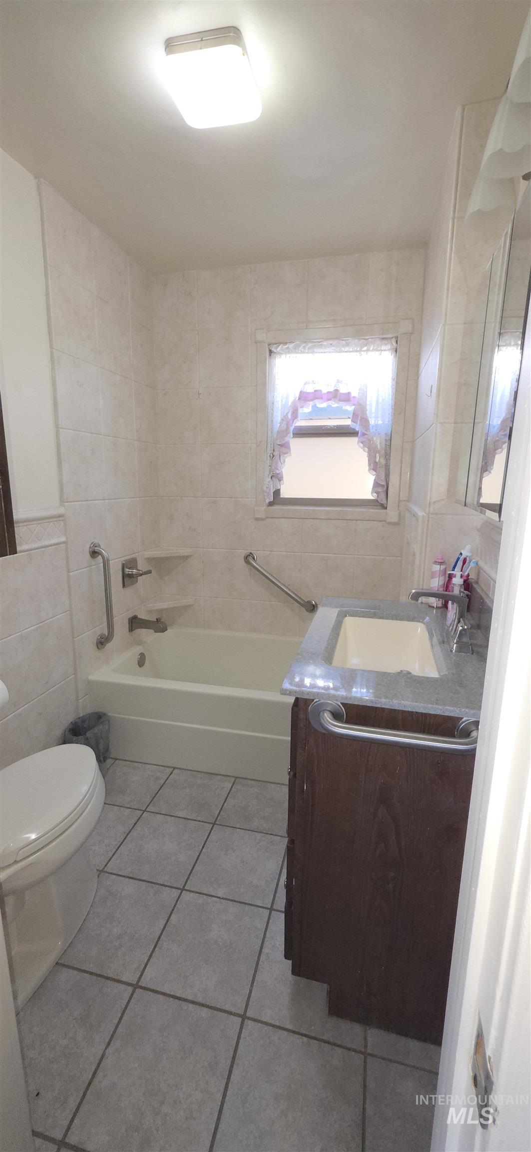 103 S 650 E Property Photo 15