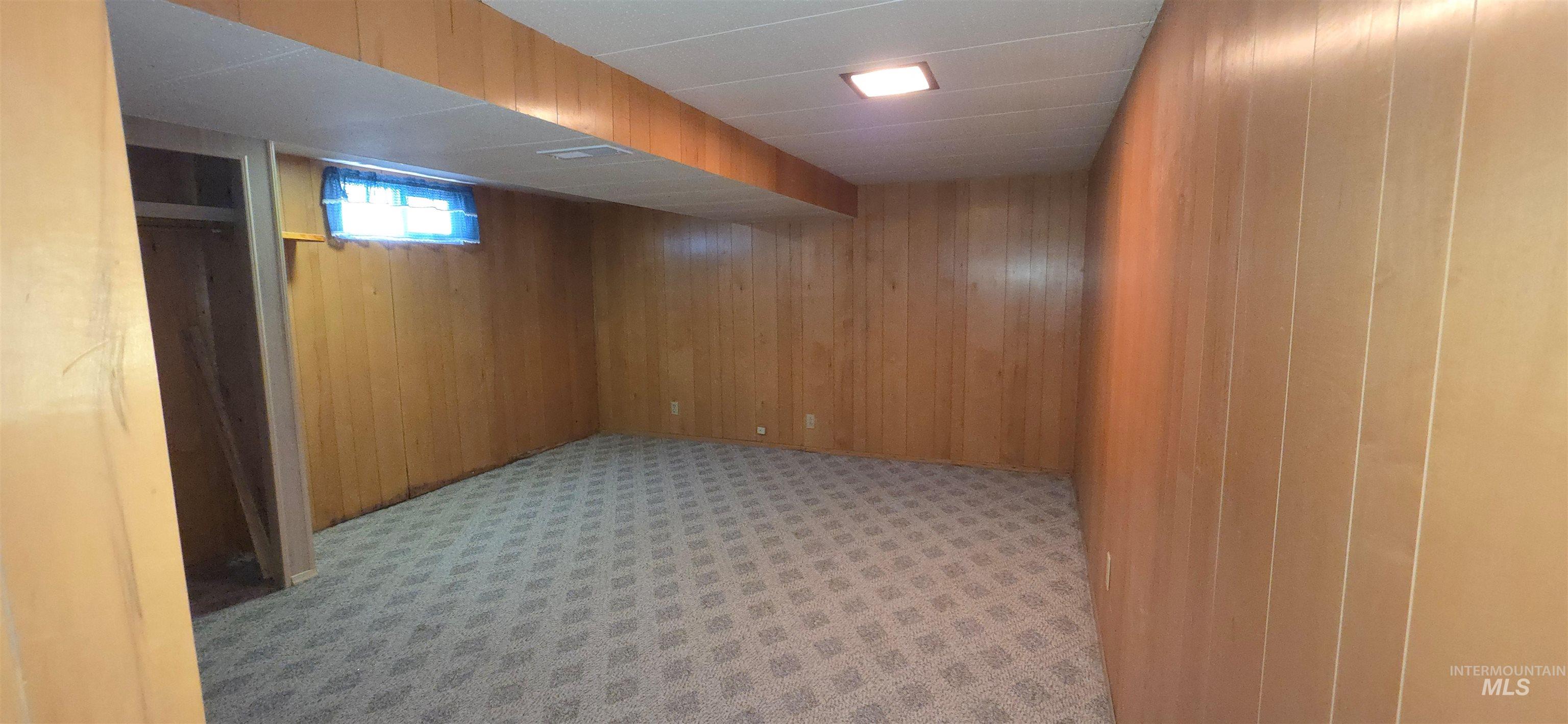 103 S 650 E Property Photo 19