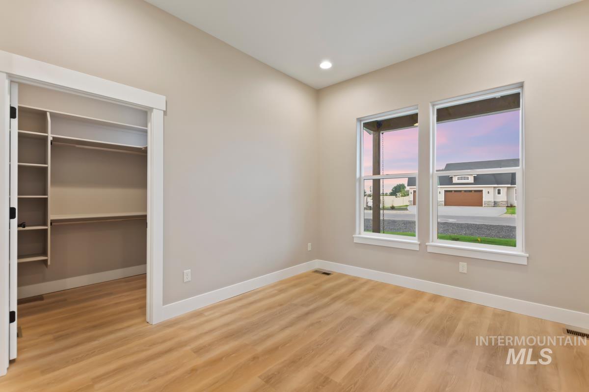 3660 Lexington Ln Property Photo 13