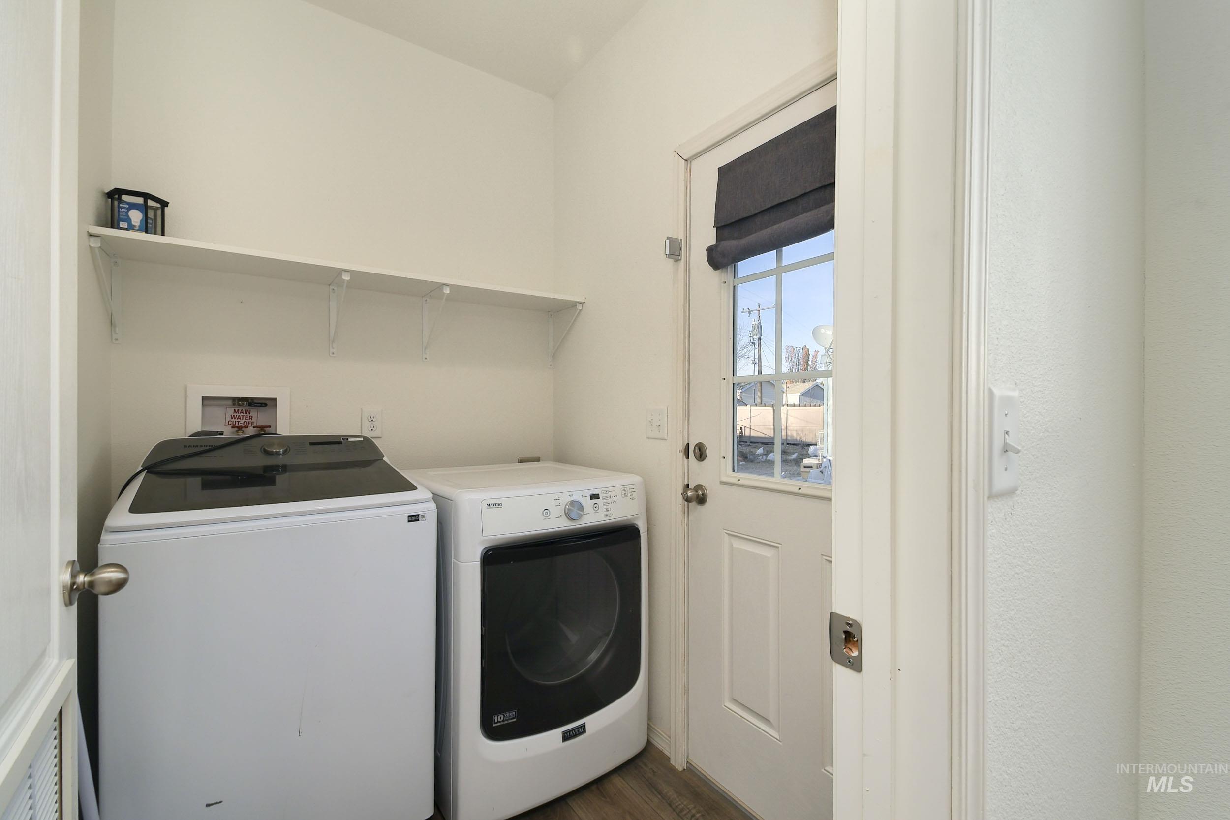 509 E Watercress Ln Property Photo 9