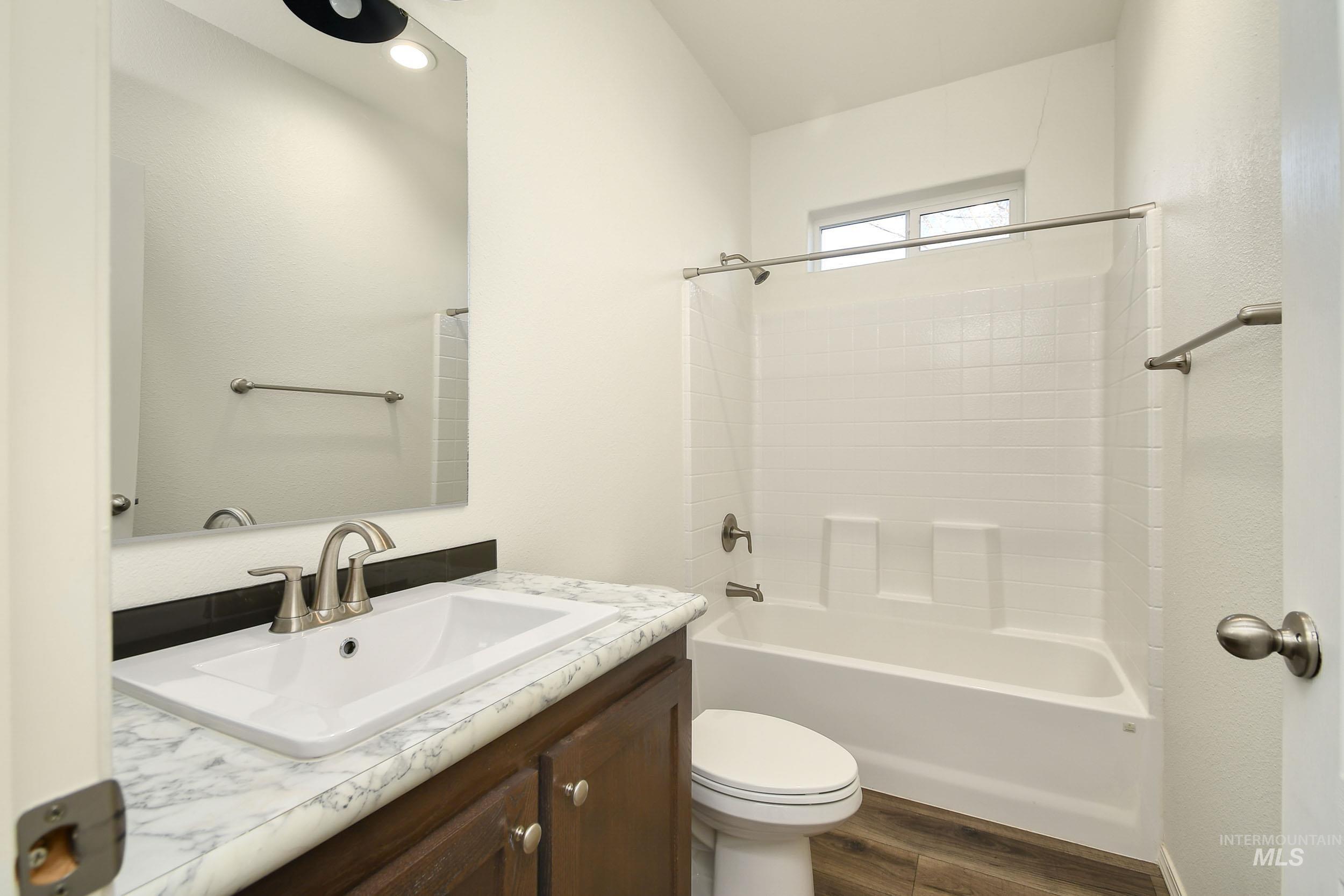 509 E Watercress Ln Property Photo 11