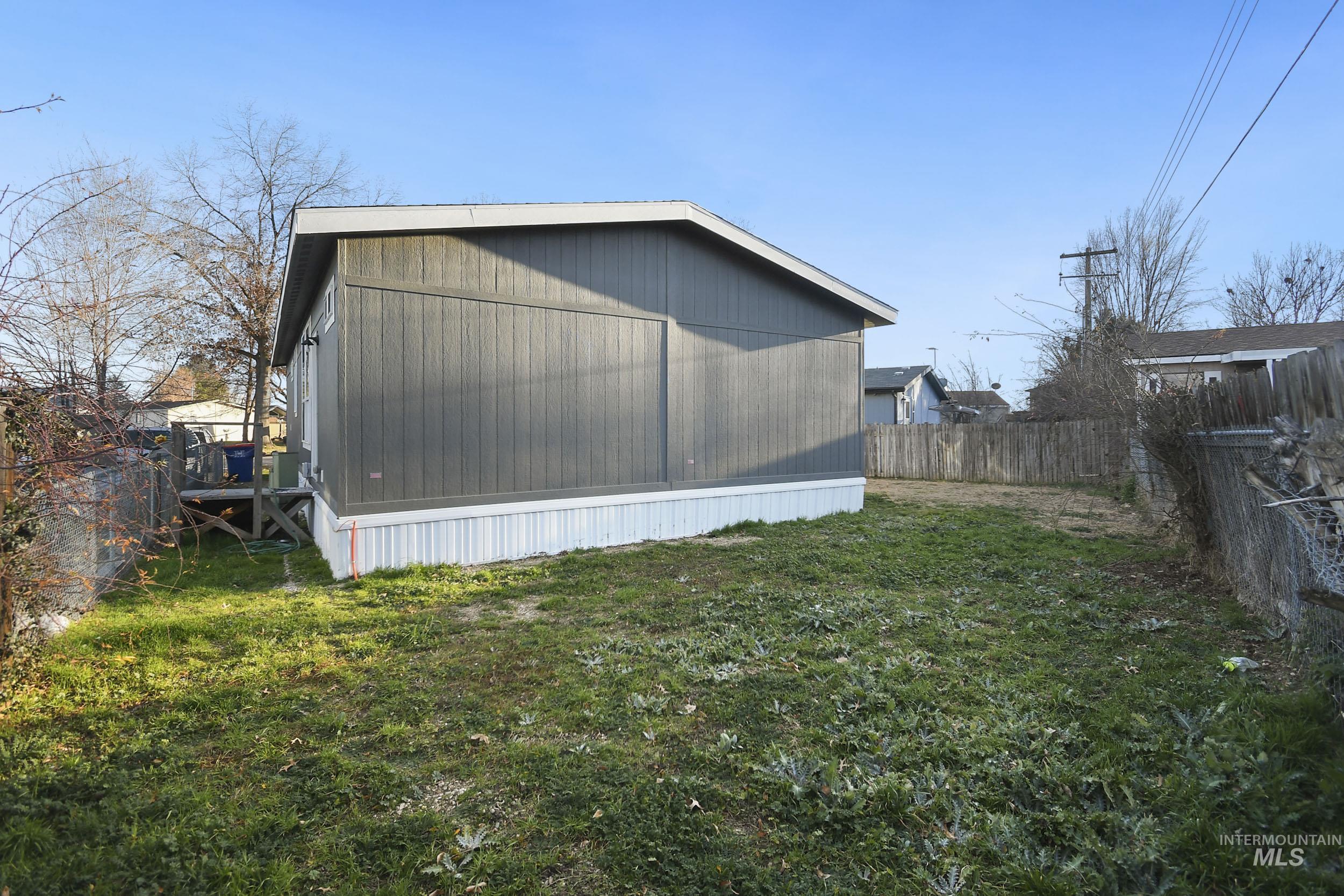 509 E Watercress Ln Property Photo 15