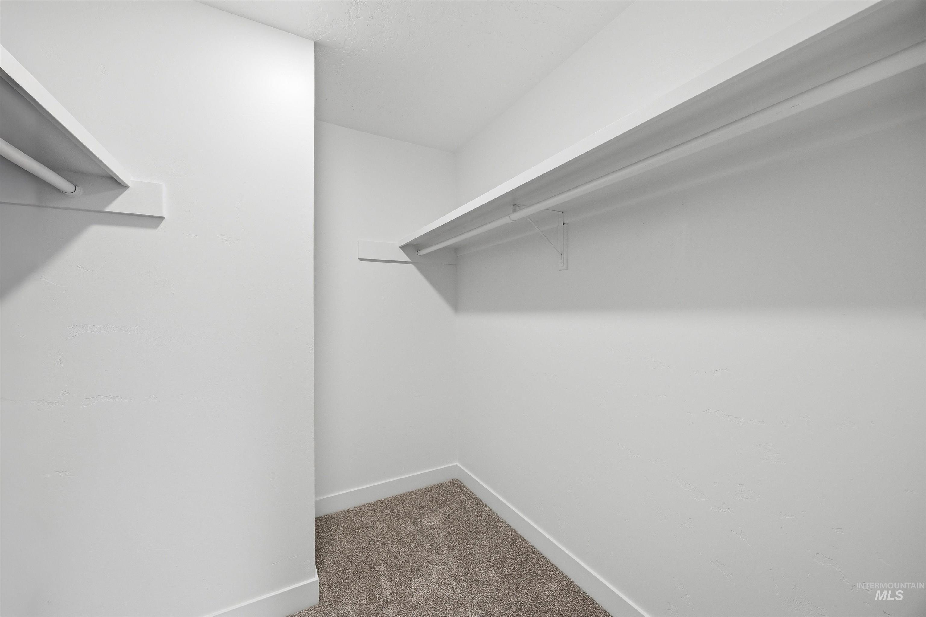 2626 W Lemp St Property Photo 24
