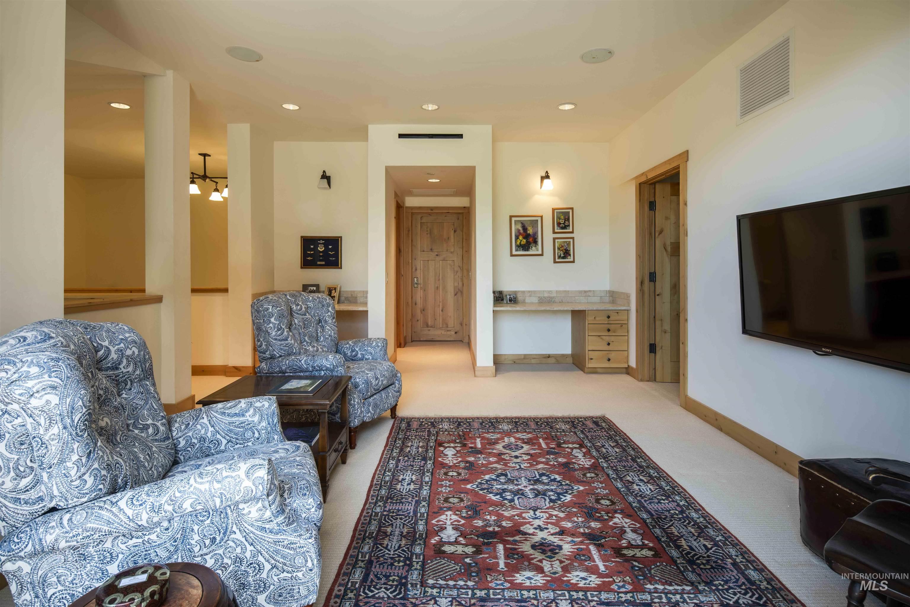 109 Angani Way Property Photo 16