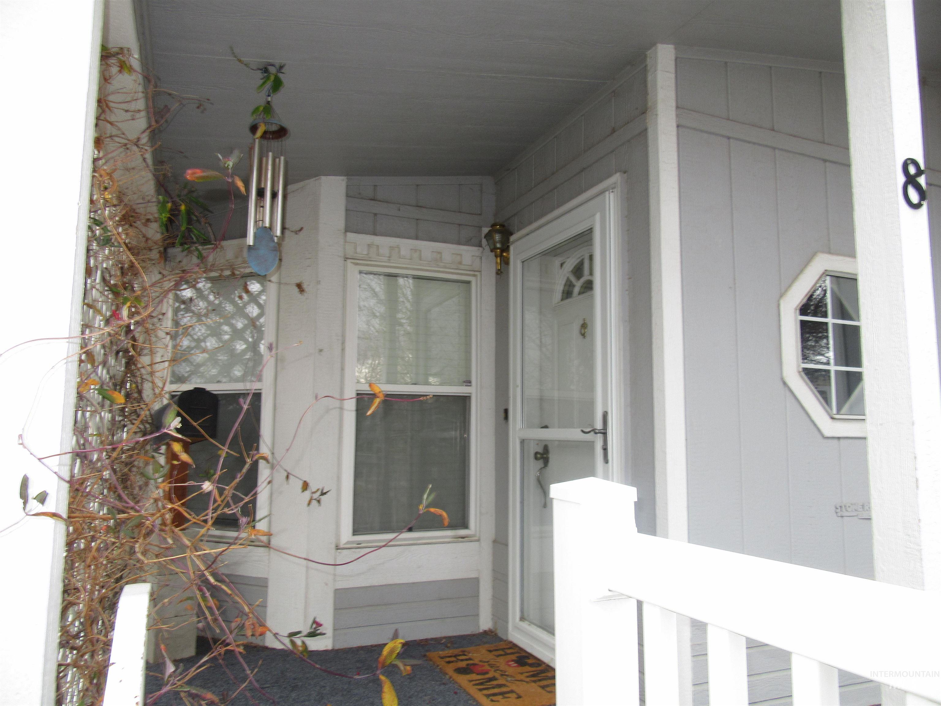 910 Moon Glo Ave Property Photo 3