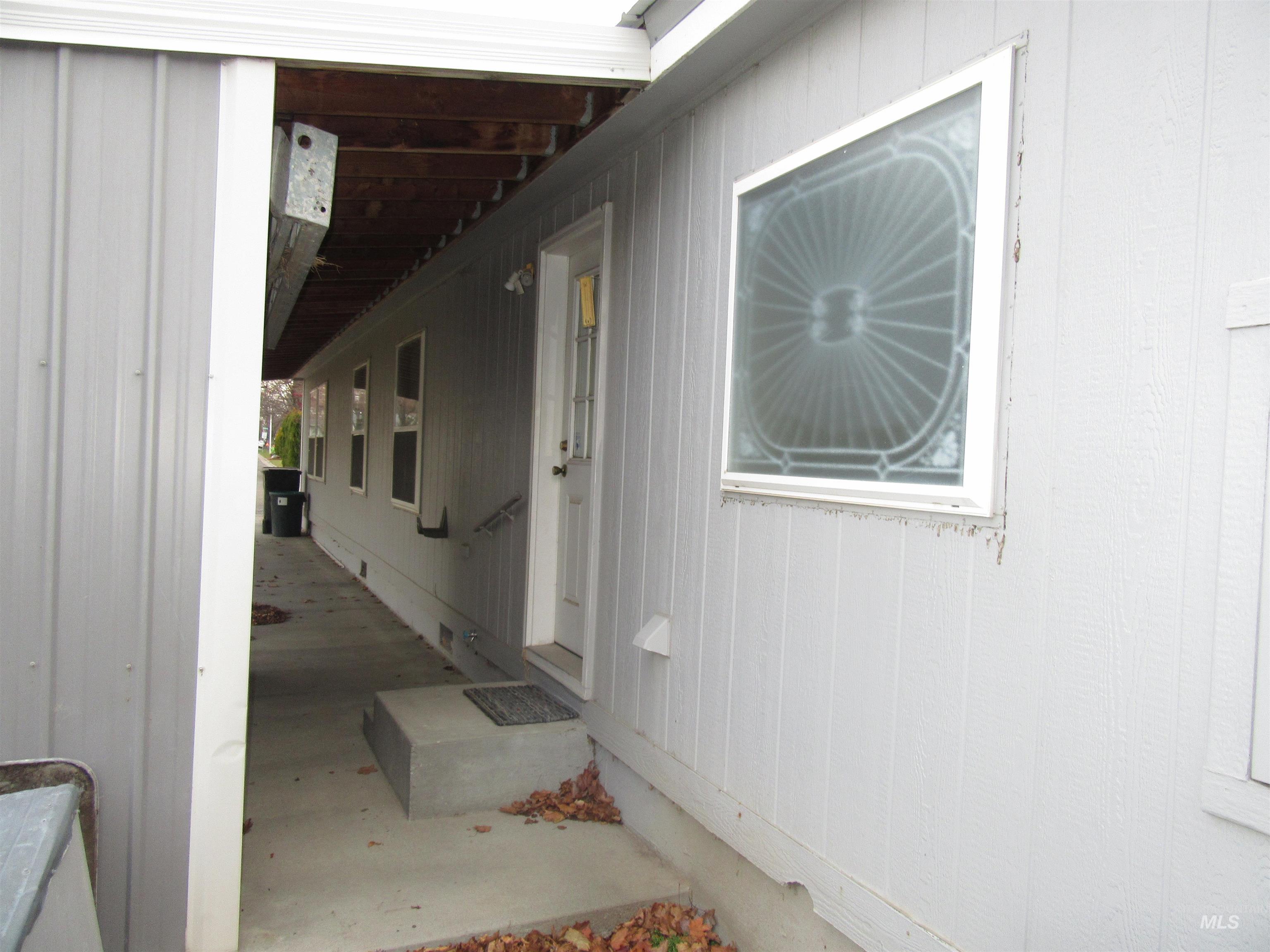 910 Moon Glo Ave Property Photo 7