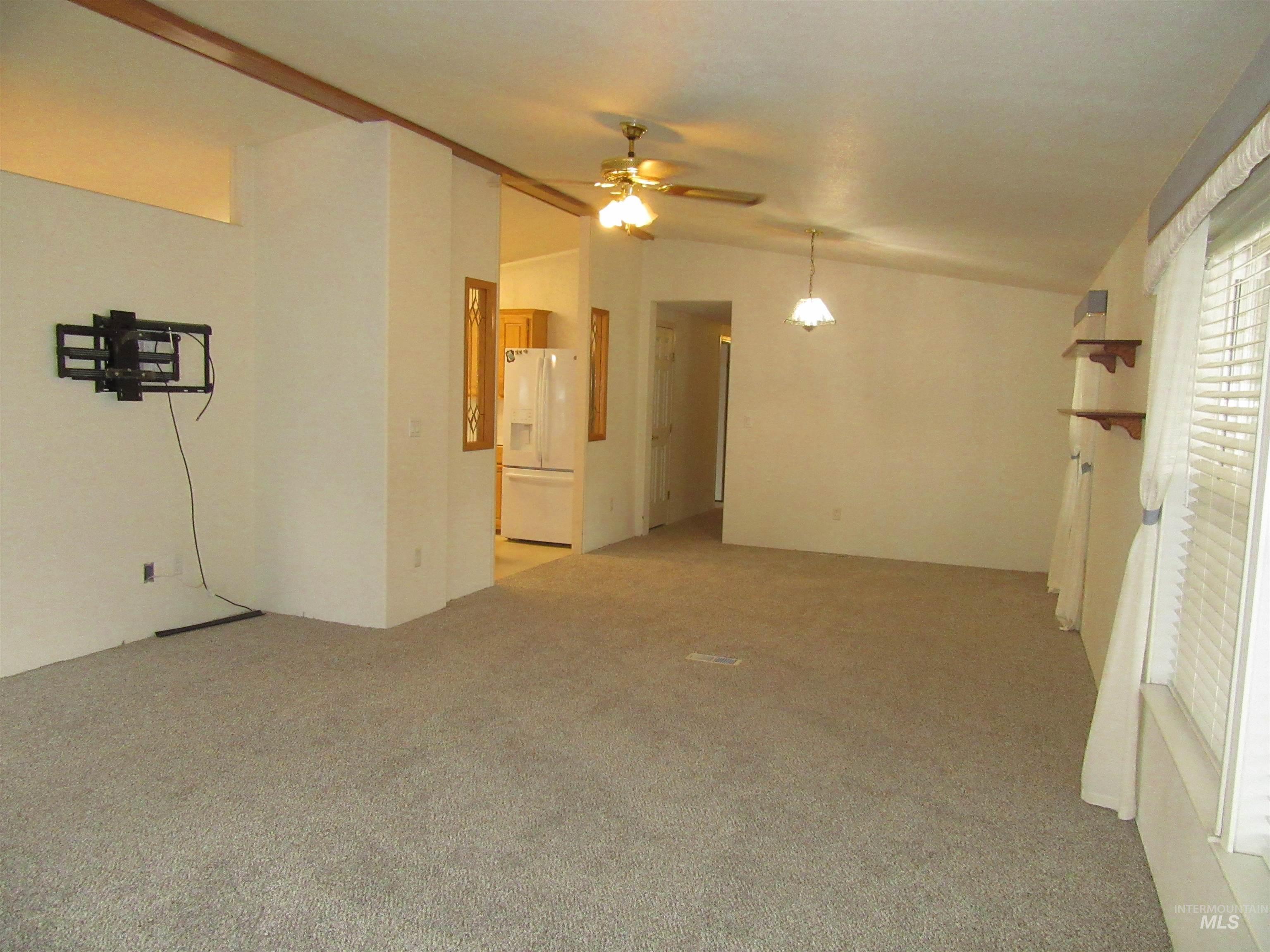 910 Moon Glo Ave Property Photo 13