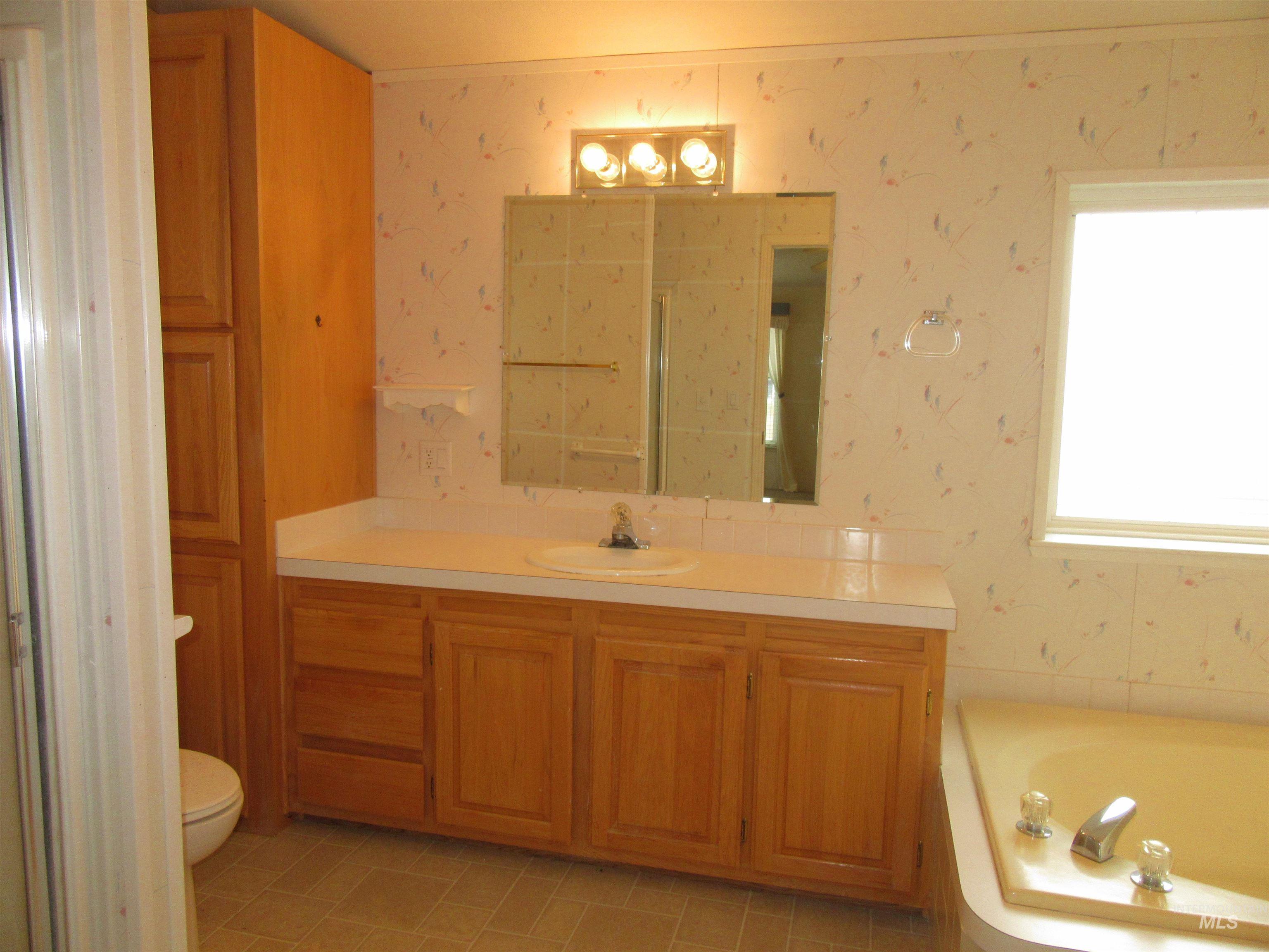 910 Moon Glo Ave Property Photo 26