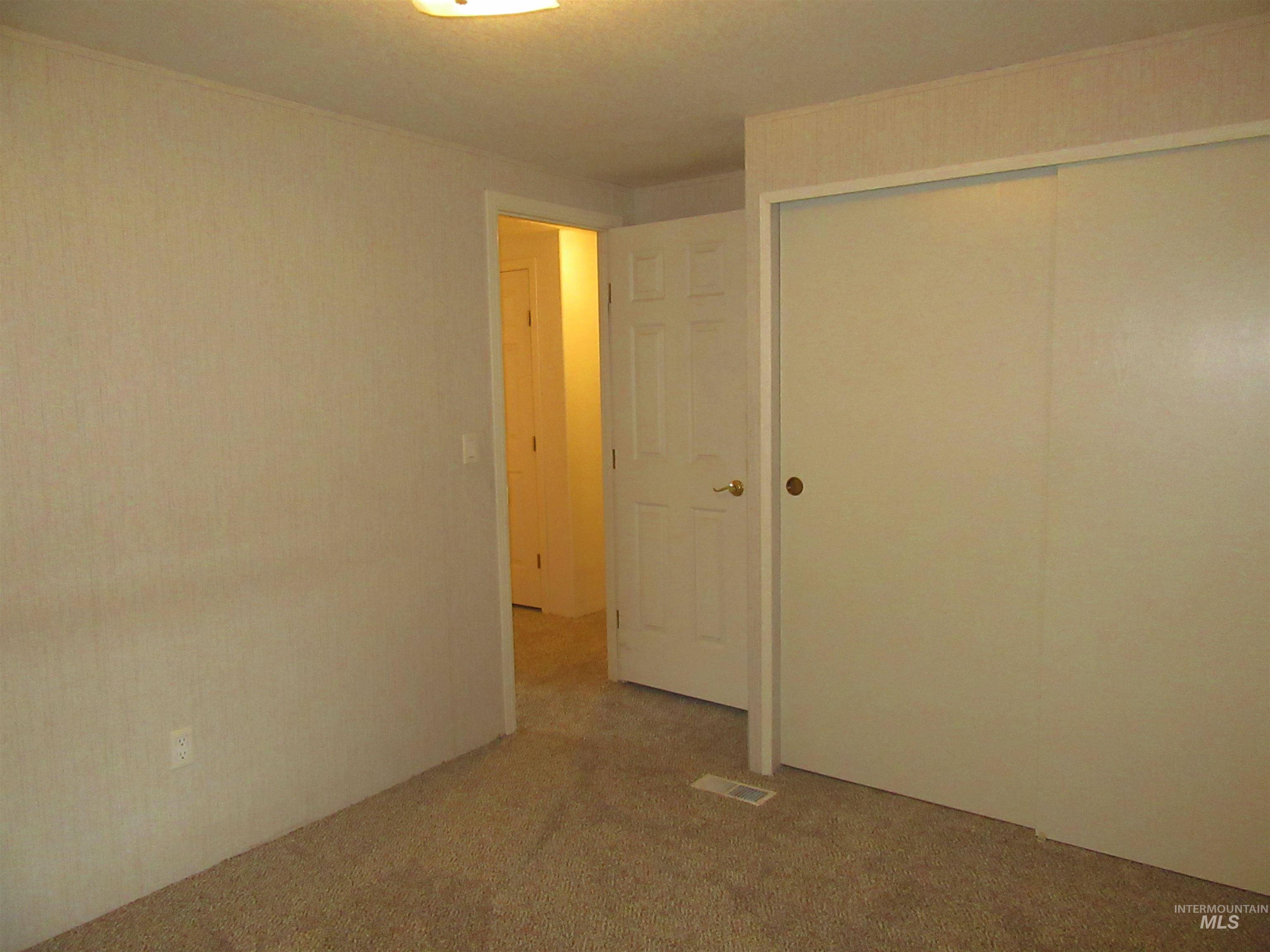 910 Moon Glo Ave Property Photo 30
