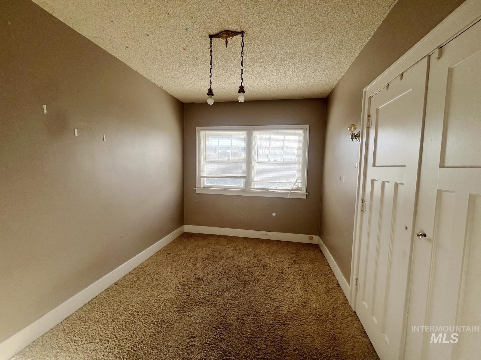 1002 9th Street Property Photo 9