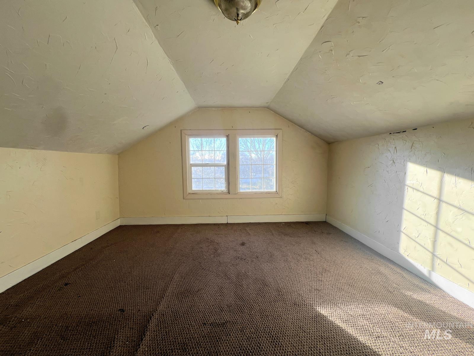 1002 9th Street Property Photo 14