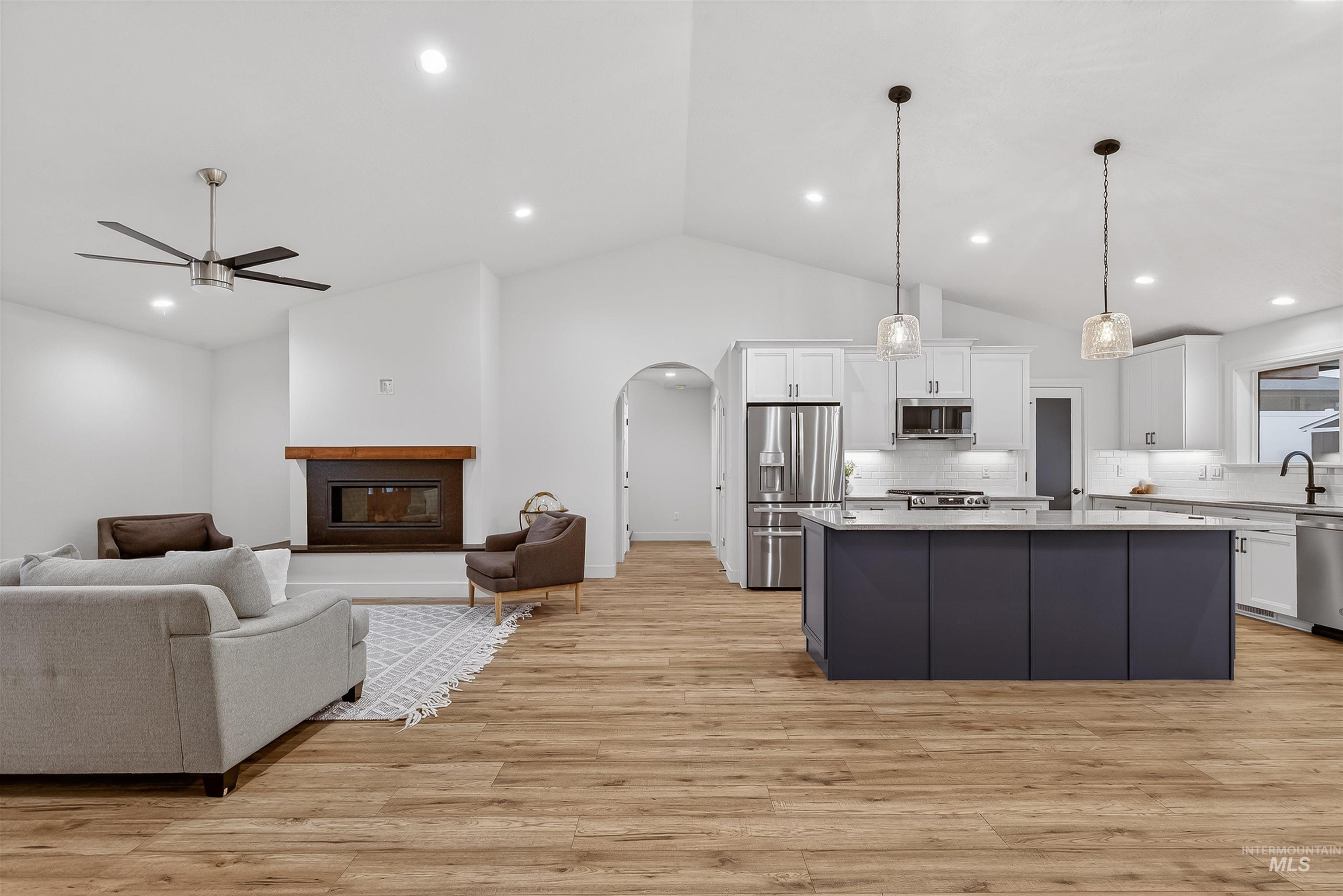 1719 Pathway Court Property Photo 13