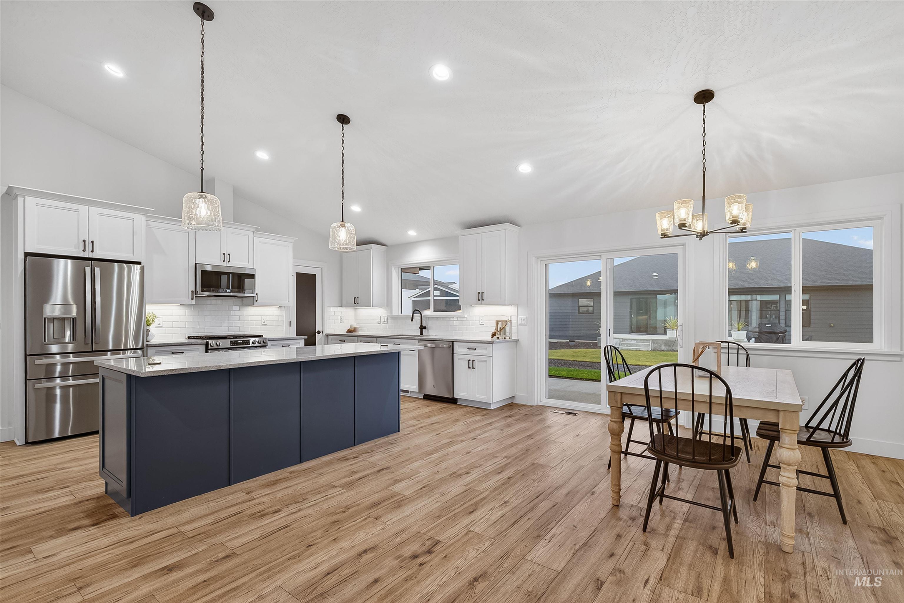 1719 Pathway Court Property Photo 14