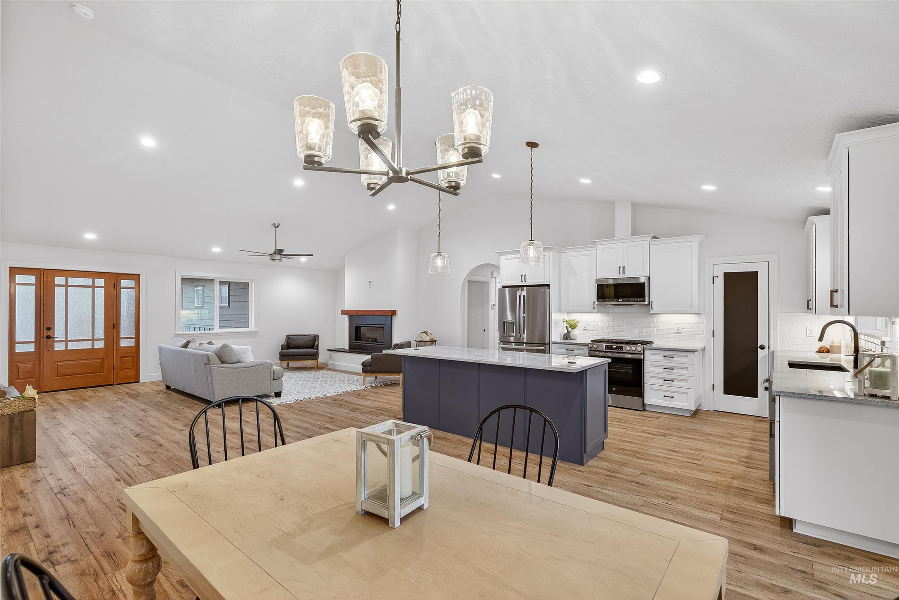 1719 Pathway Court Property Photo 19