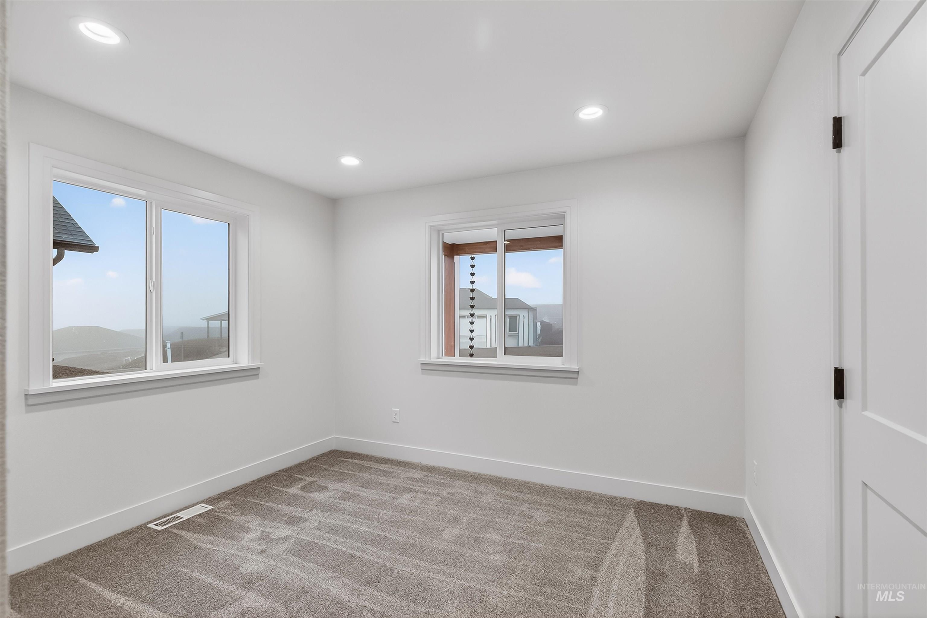 1719 Pathway Court Property Photo 41
