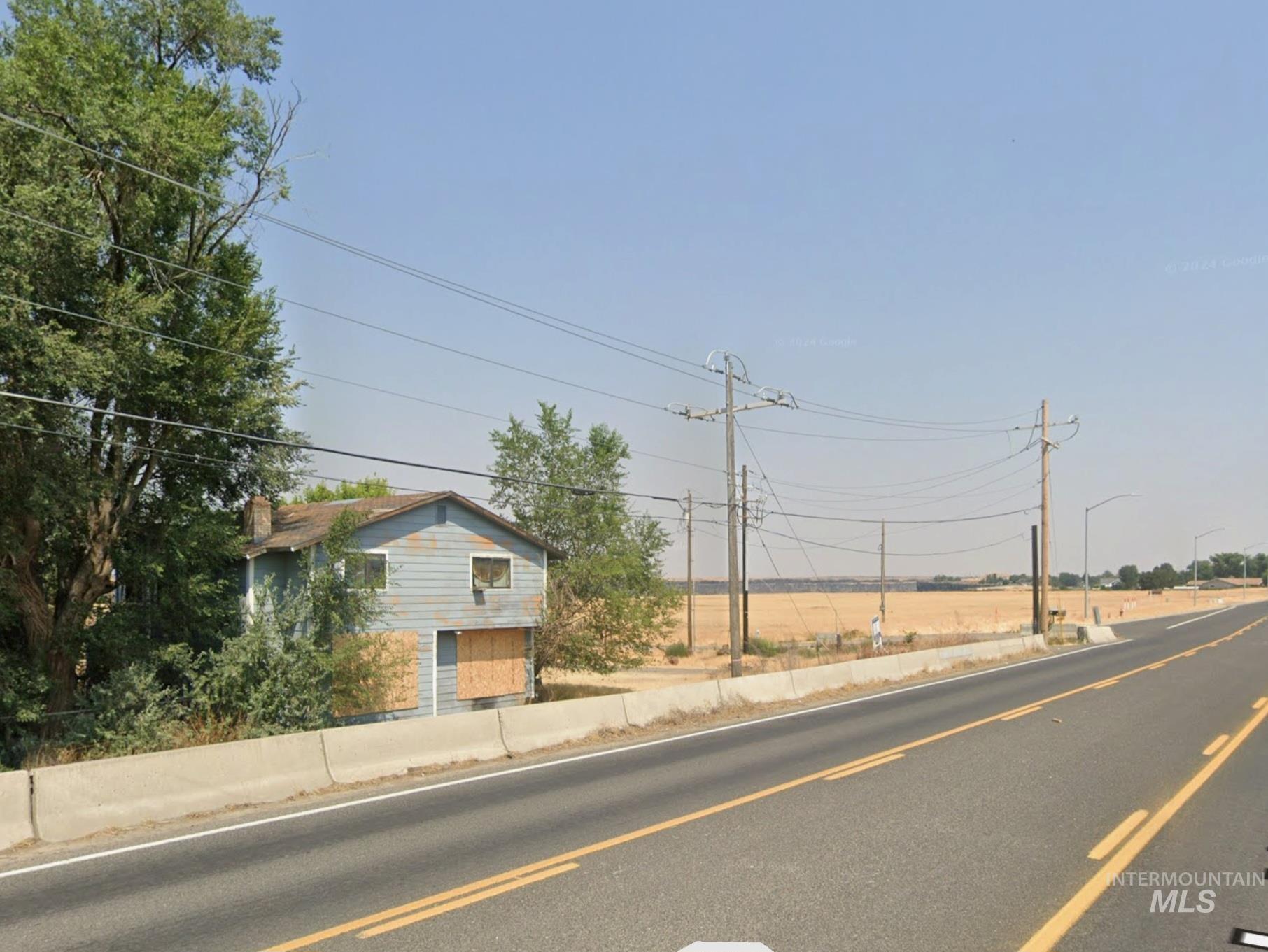 1995 Pole Line E Property Photo 2