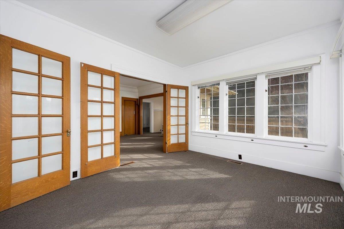 708 Shoshone St Property Photo 11