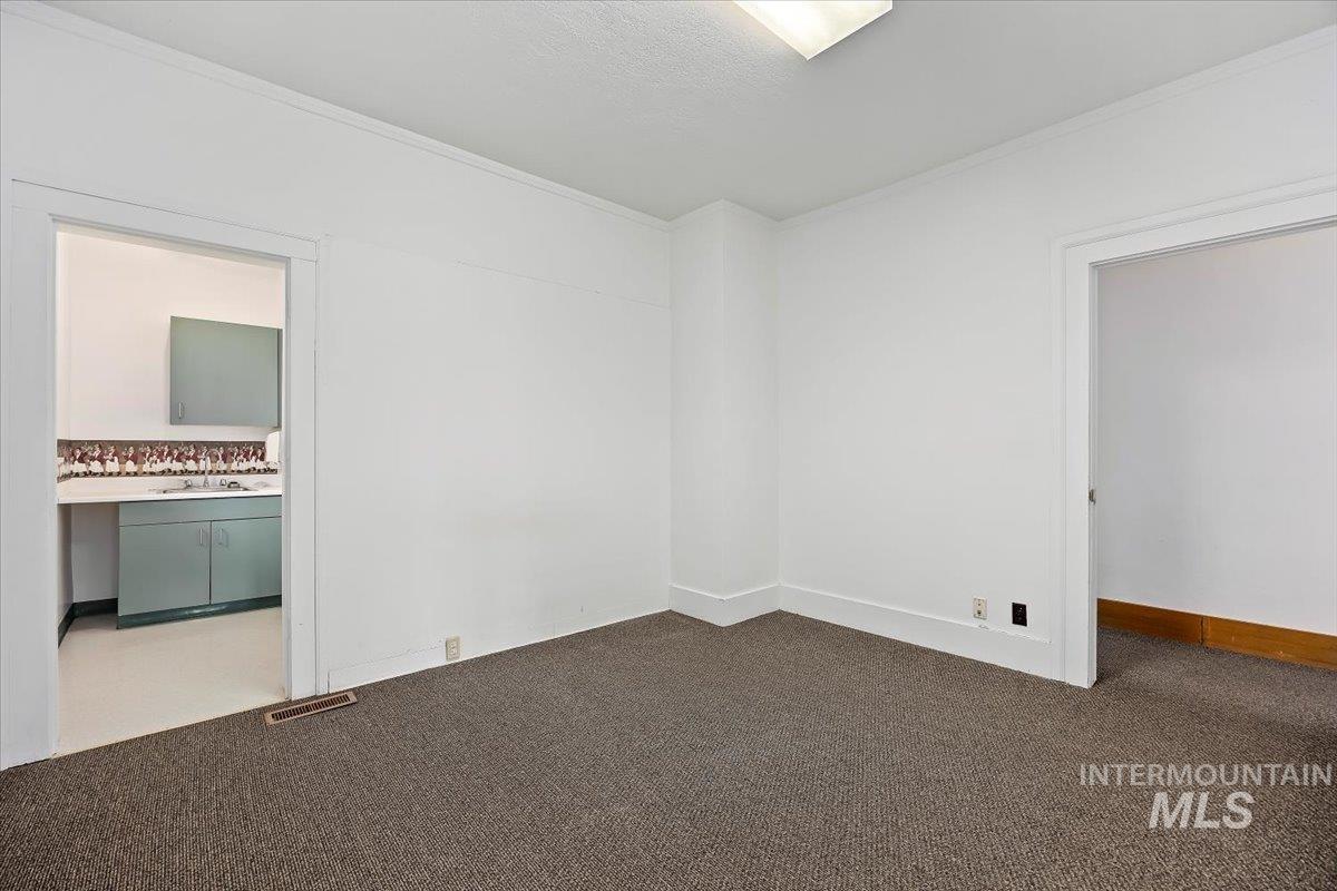 708 Shoshone St Property Photo 20