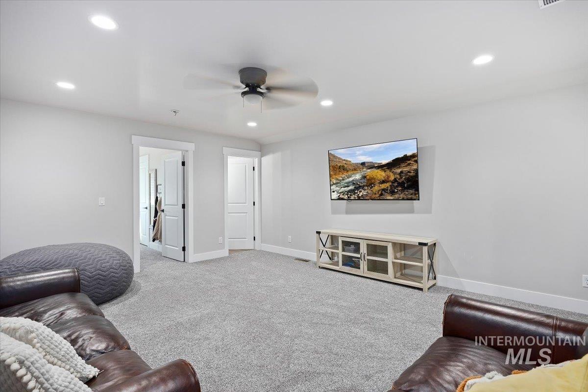 942 Paintbrush Property Photo 33
