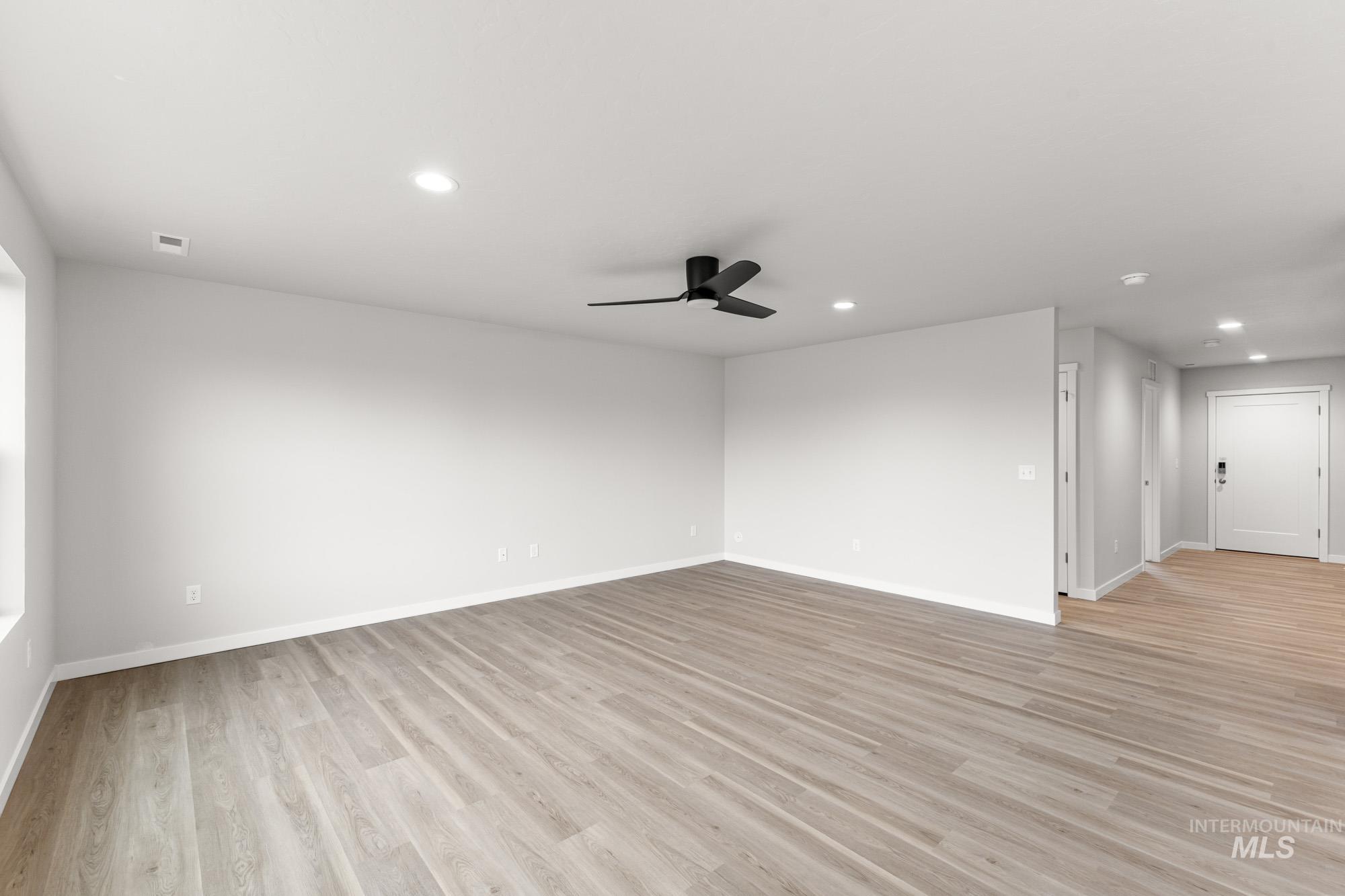 3030 S Maple Ranch Way Property Photo 8