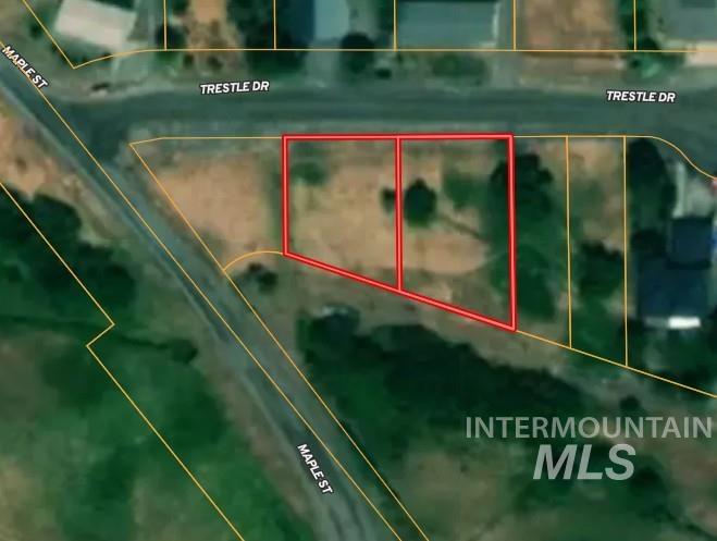 807 & 809 Trestle Drive Property Photo 13