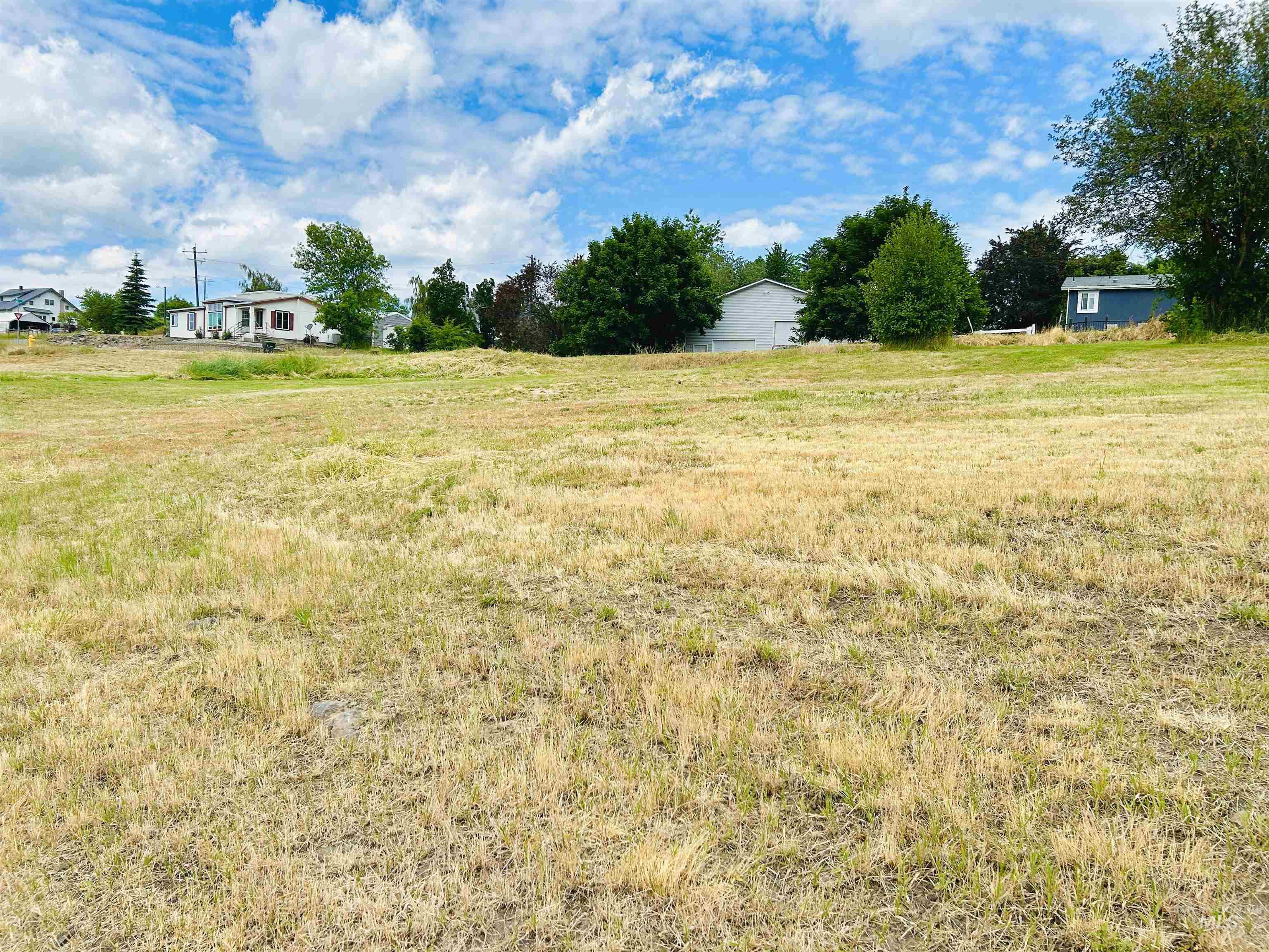 807 & 809 Trestle Drive Property Photo 20