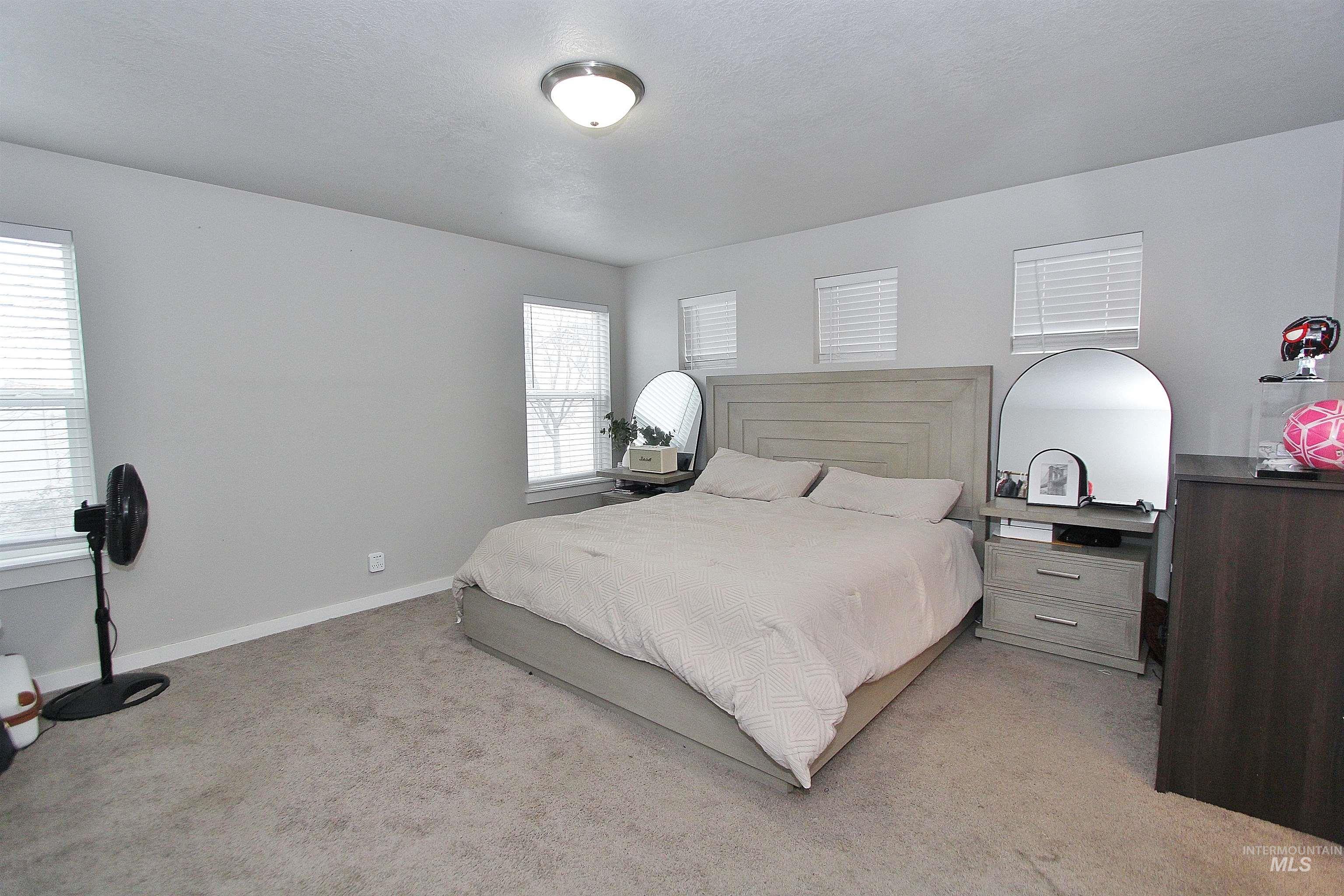 350 Syringa Springs Dr. Property Photo 14