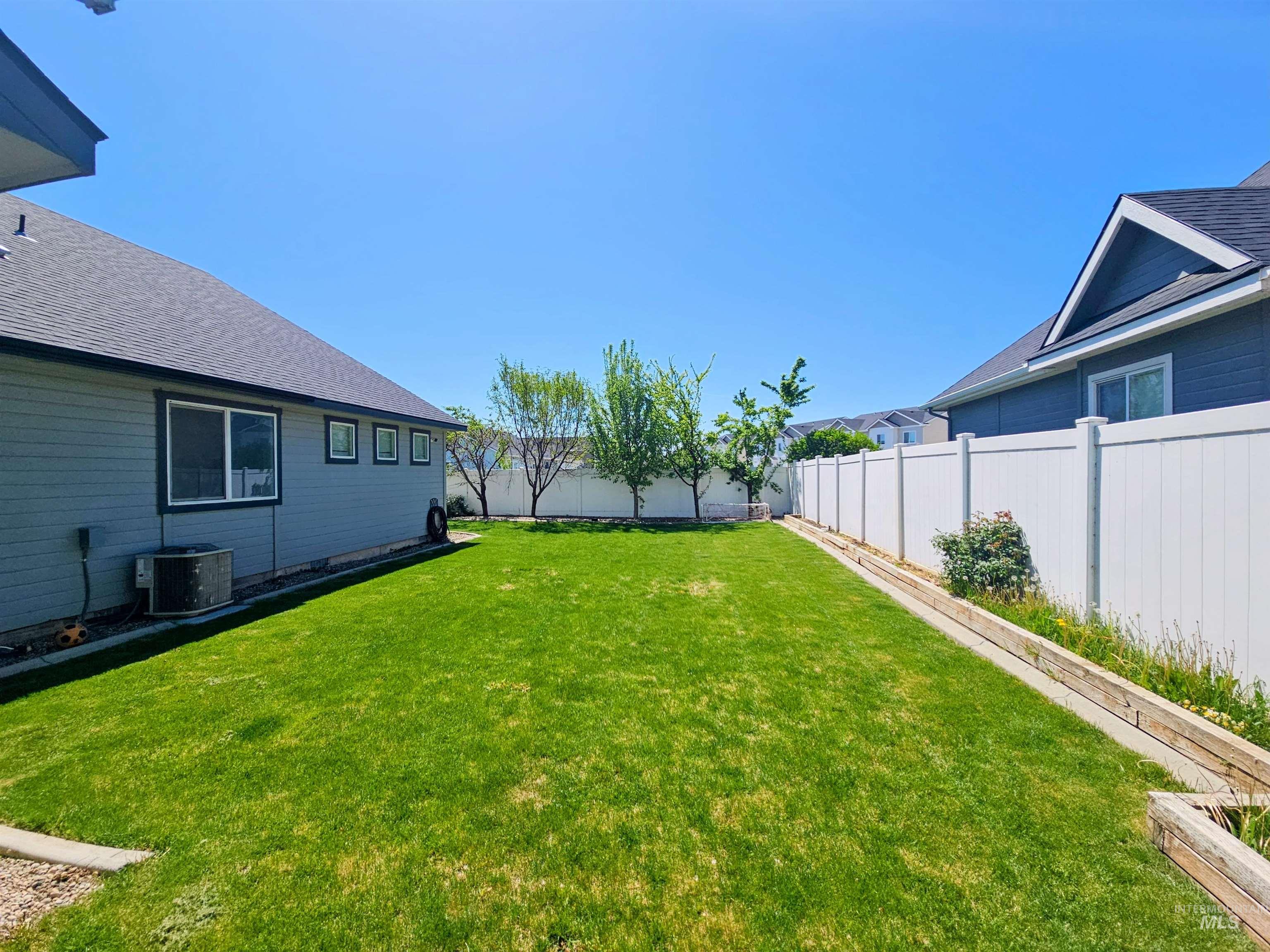 350 Syringa Springs Dr. Property Photo 26