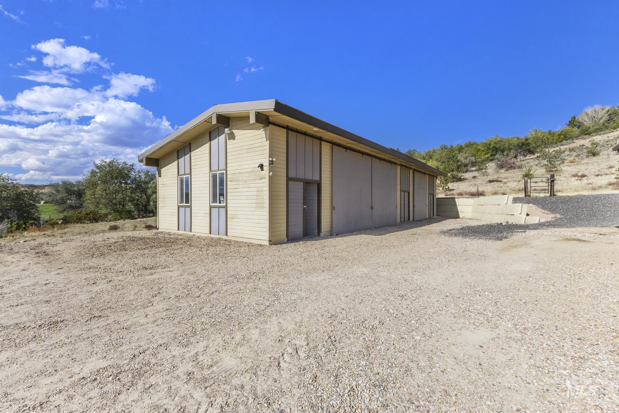 7978 Baseline Rd. Property Photo 4