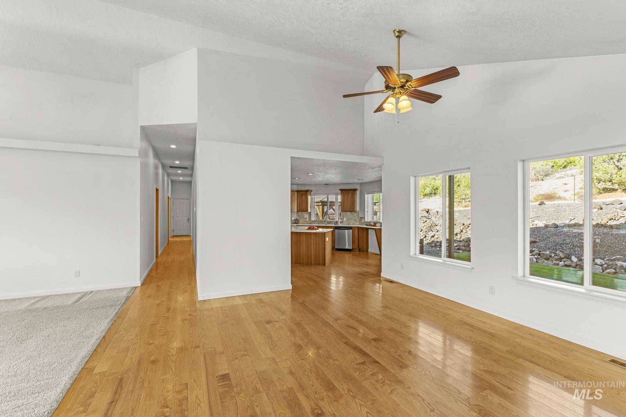7978 Baseline Rd. Property Photo 13
