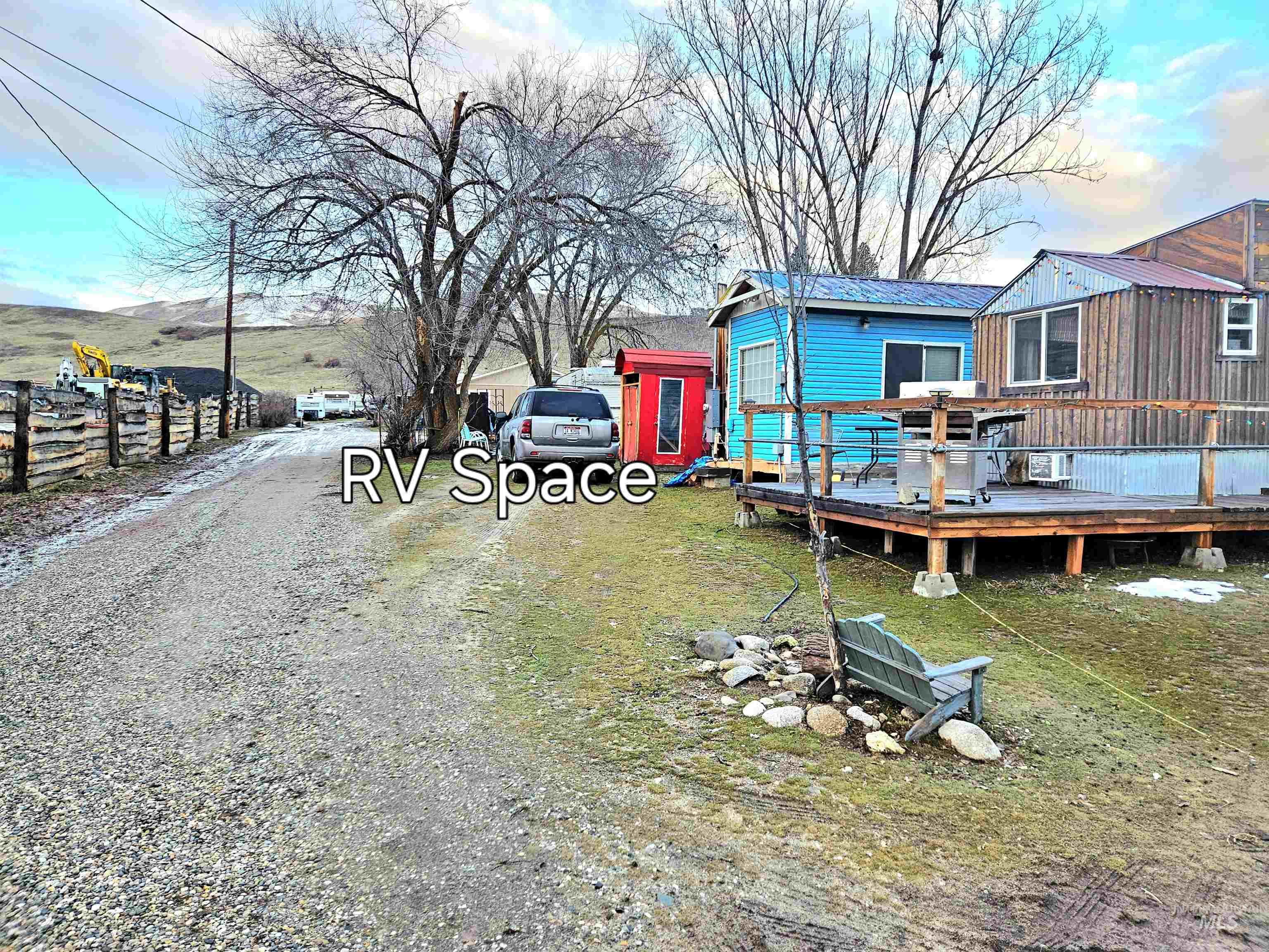 98971571 Property Photo 16