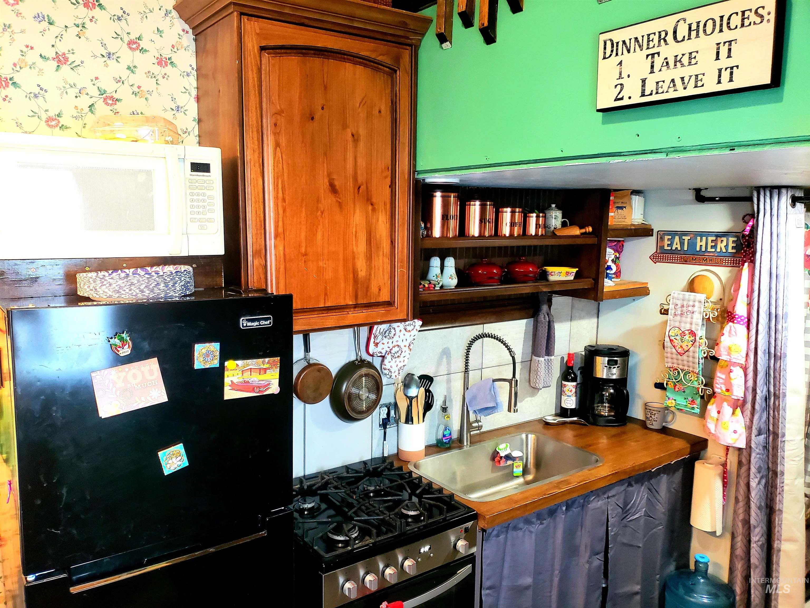 98971571 Property Photo 18