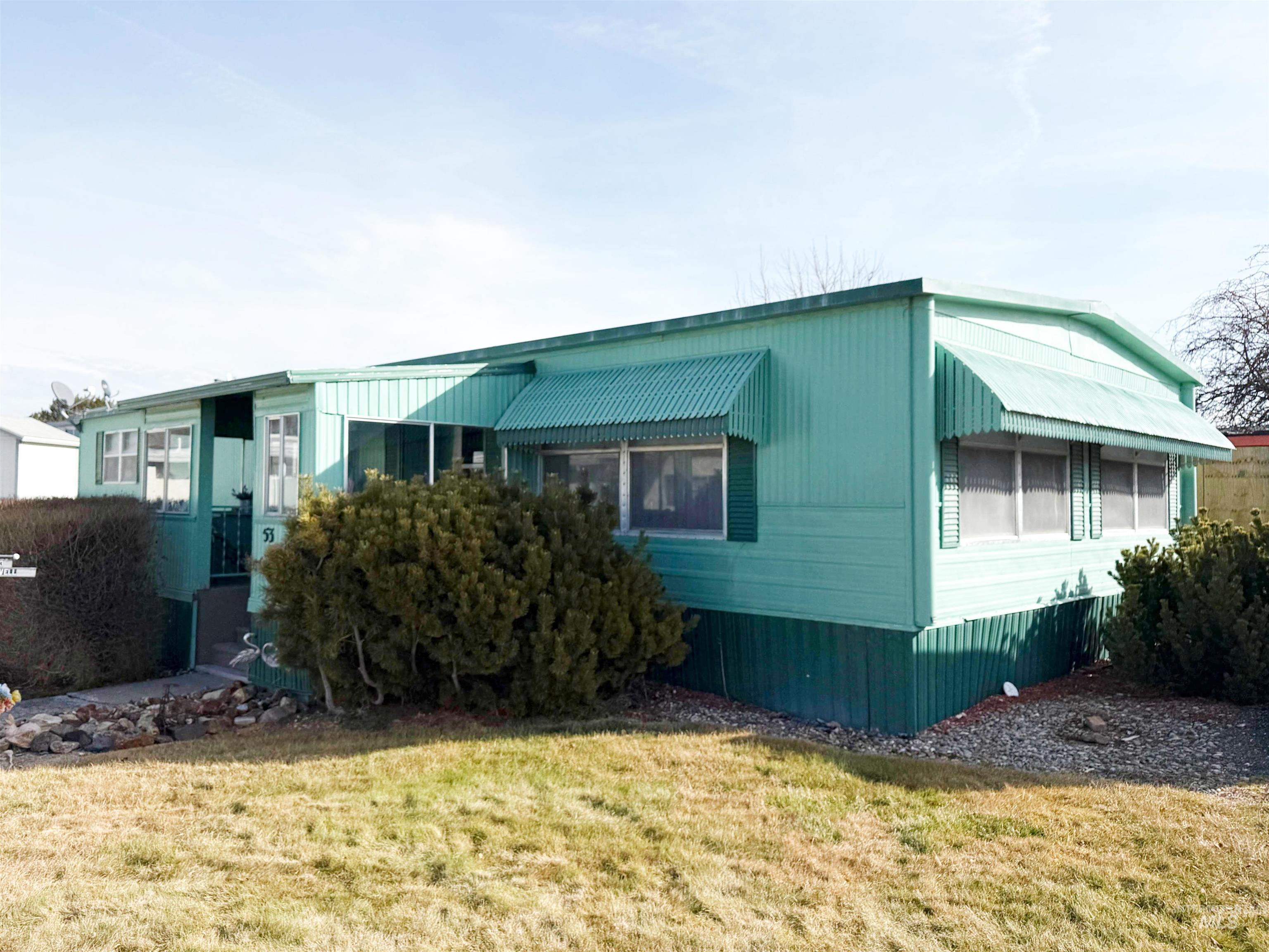 450 Pole Line Rd Property Photo 1