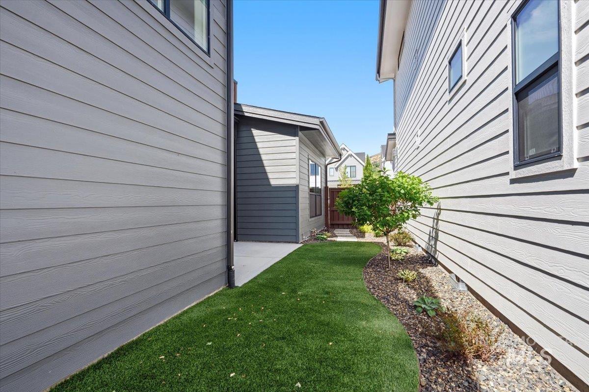 11733 N Rabbitbrush Way Property Photo 40