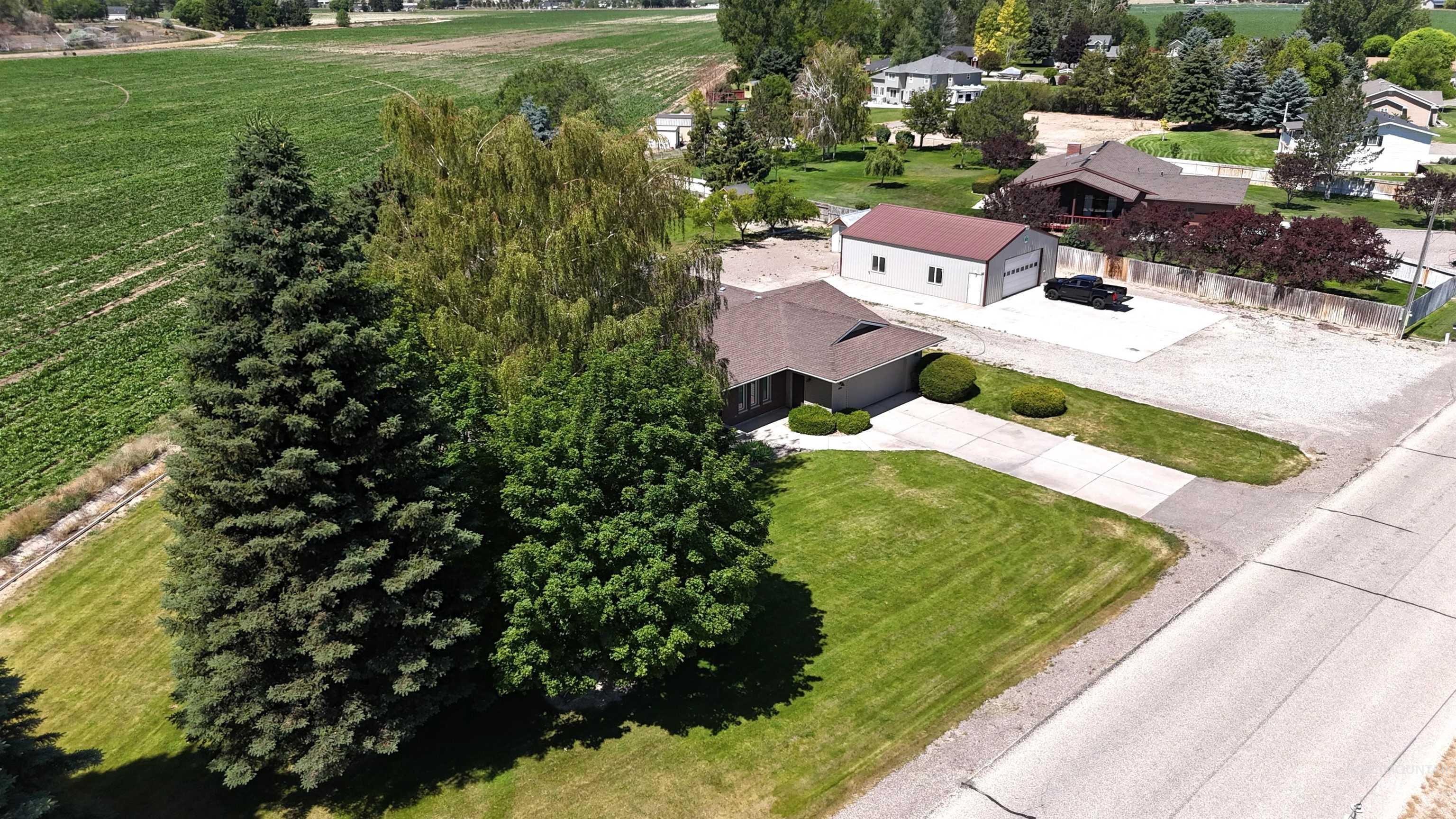 223 Hillcrest Rd Property Photo 4