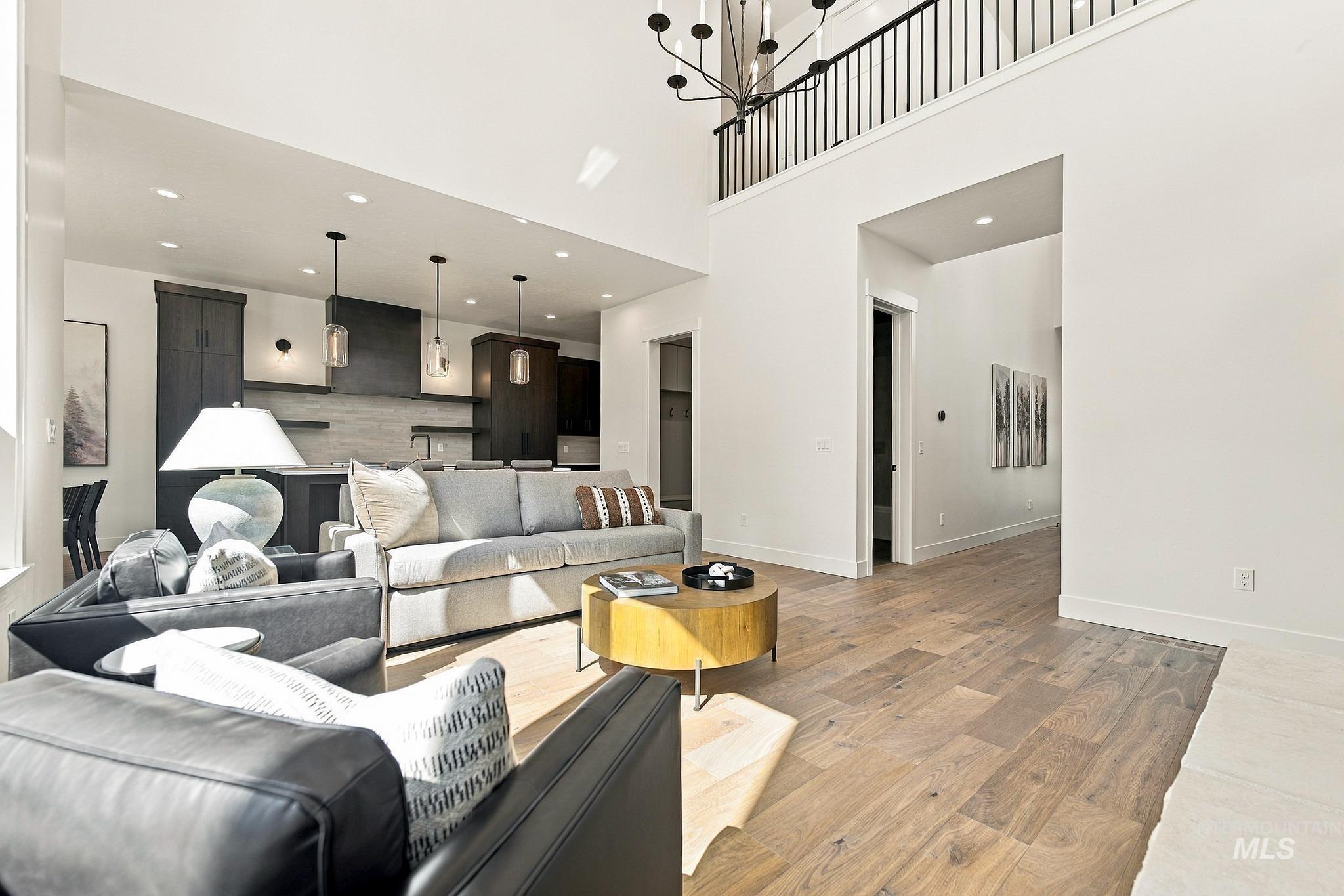 2 Dockside Circle Property Photo 4