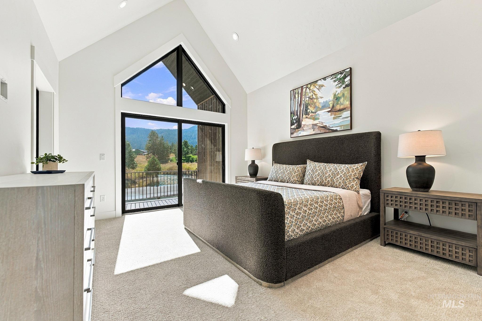 2 Dockside Circle Property Photo 12