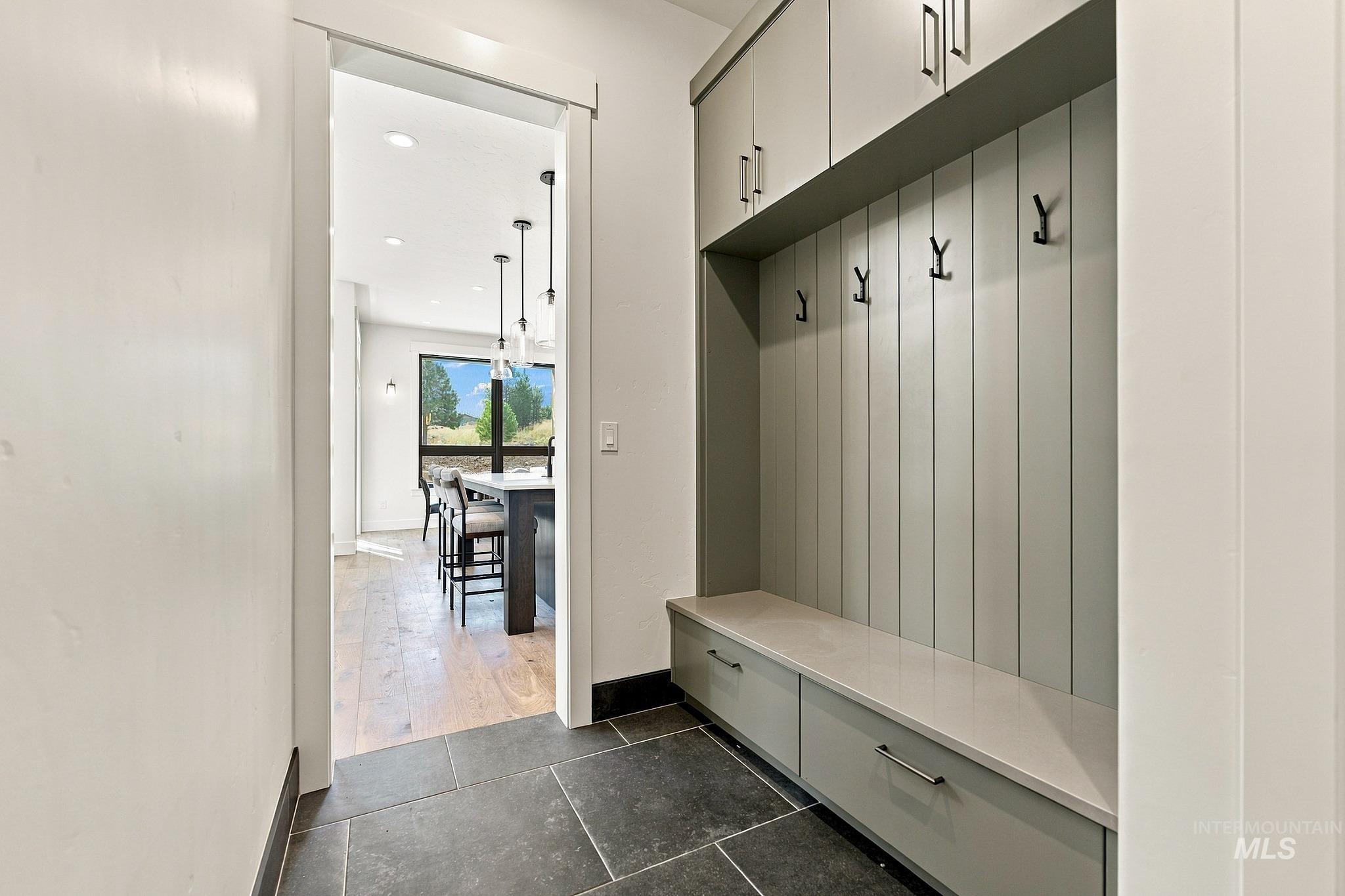 2 Dockside Circle Property Photo 21