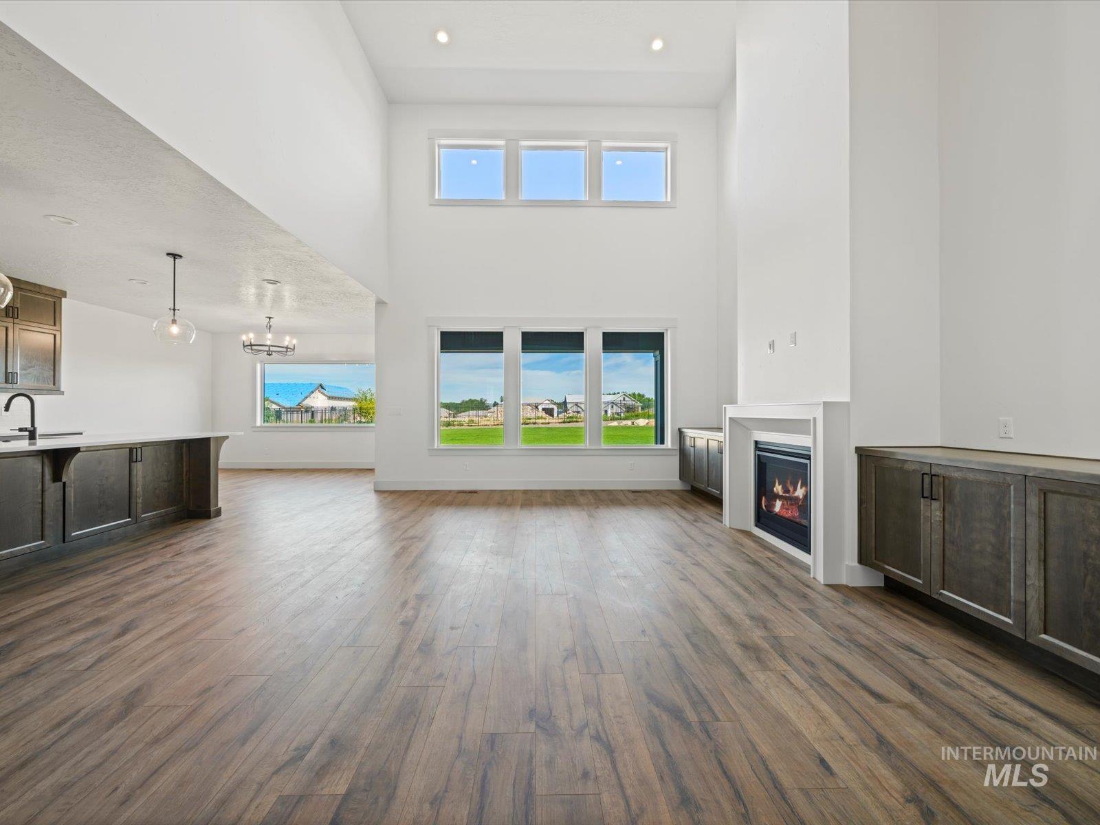 6952 E Chicken Hawk Loop Property Photo 3