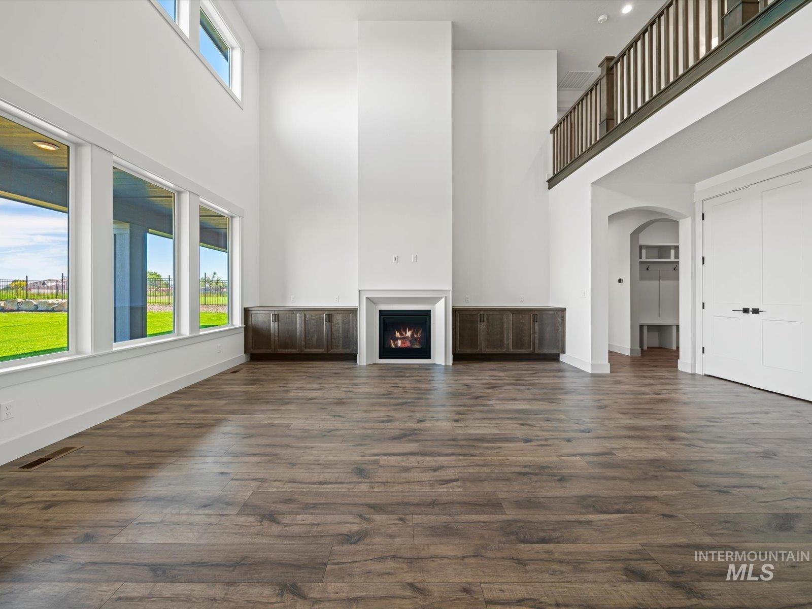 6952 E Chicken Hawk Loop Property Photo 4
