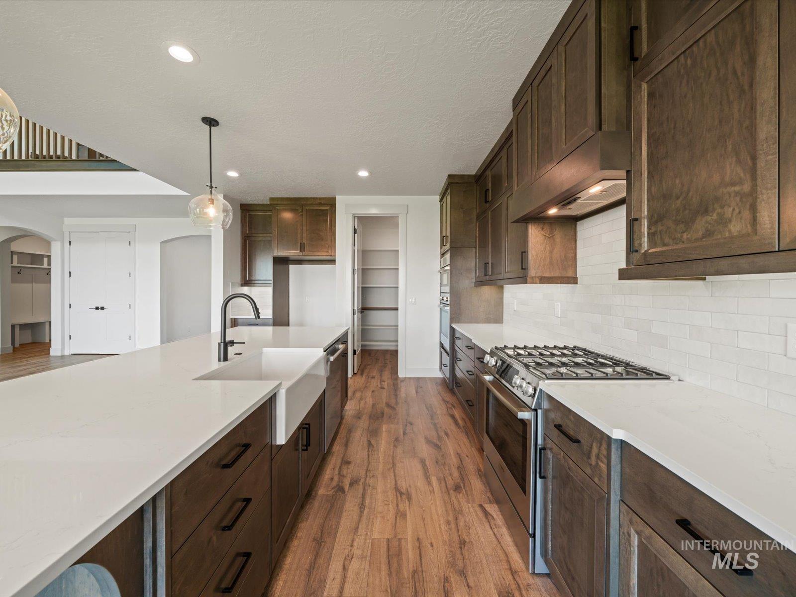 6952 E Chicken Hawk Loop Property Photo 7