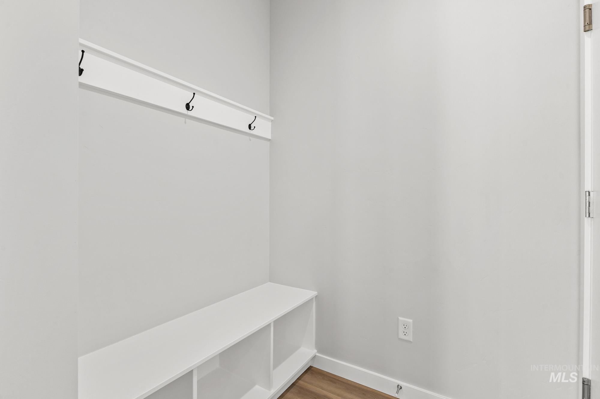 13713 Judson St Property Photo 11