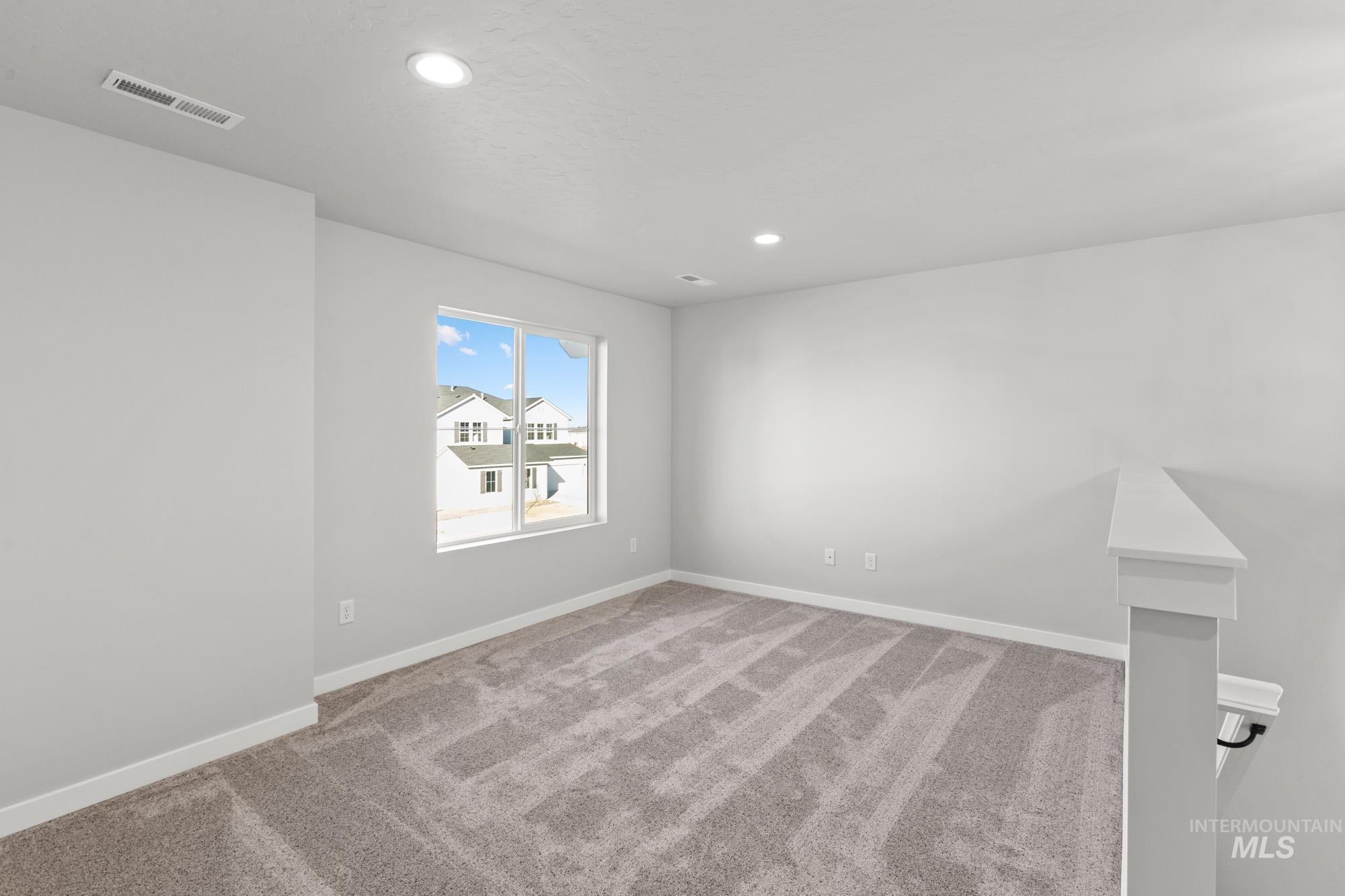 13713 Judson St Property Photo 13