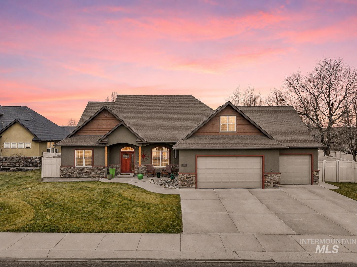 455 Coiner Circle Property Photo 1