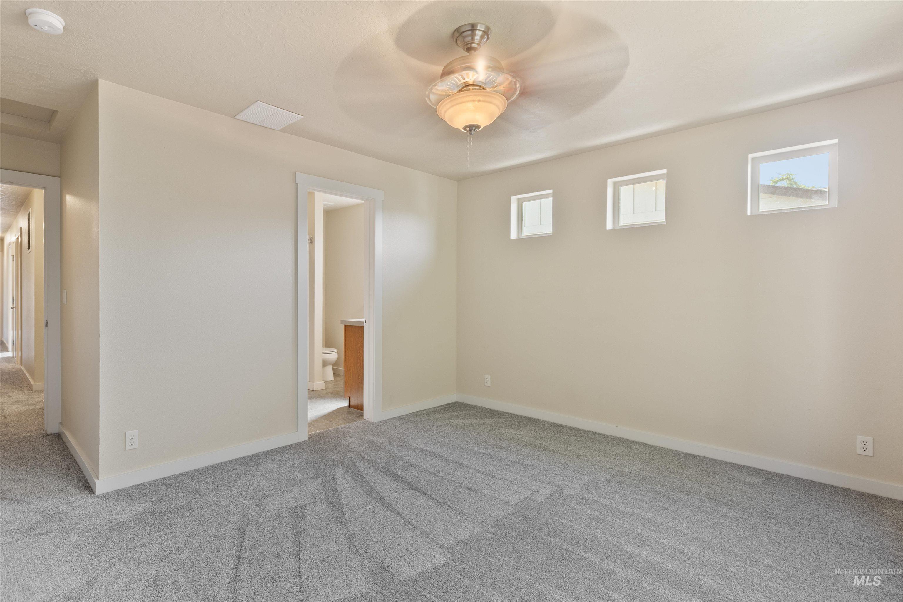 2209 S Amy Property Photo 21
