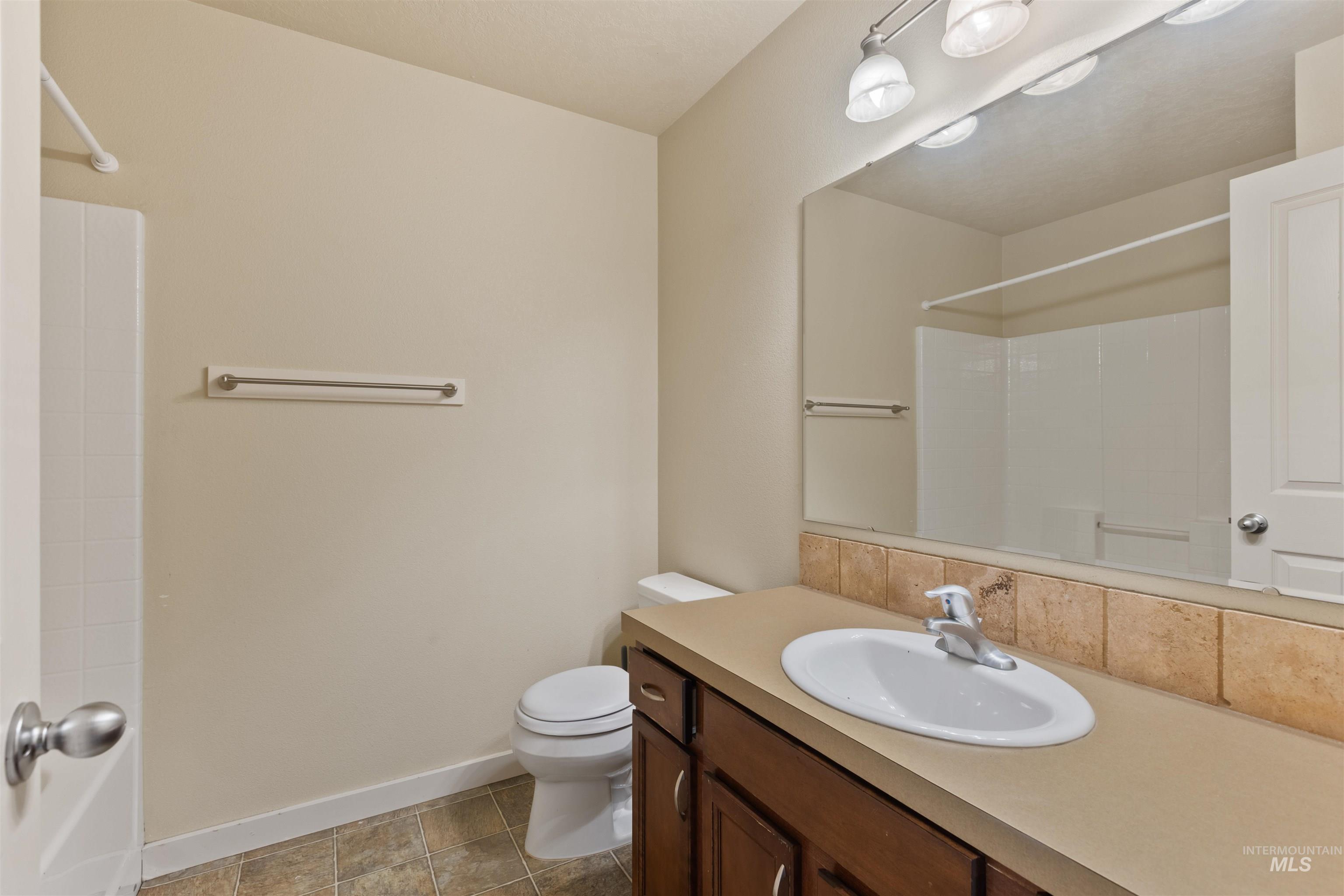 2209 S Amy Property Photo 25