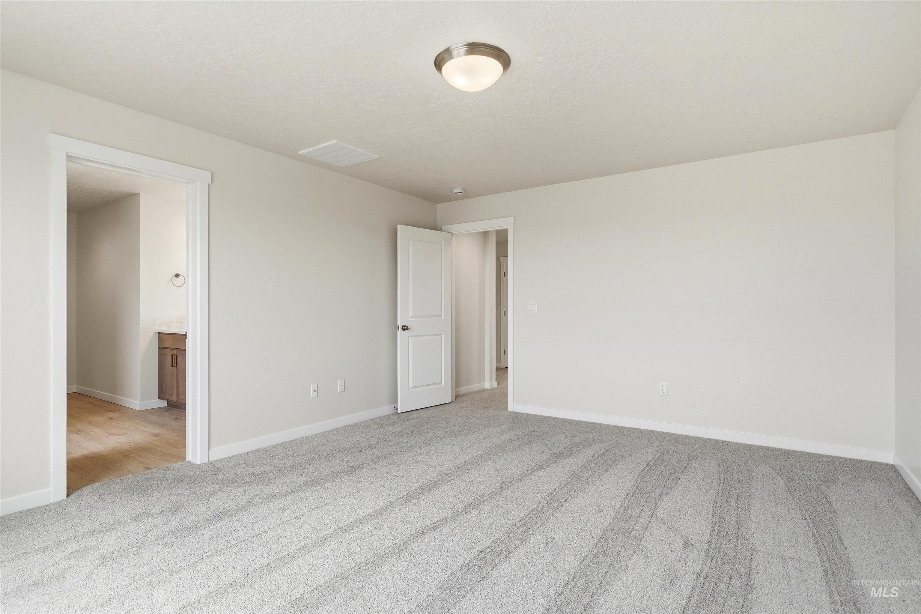 10179 Bellevue Ridge St Property Photo 17