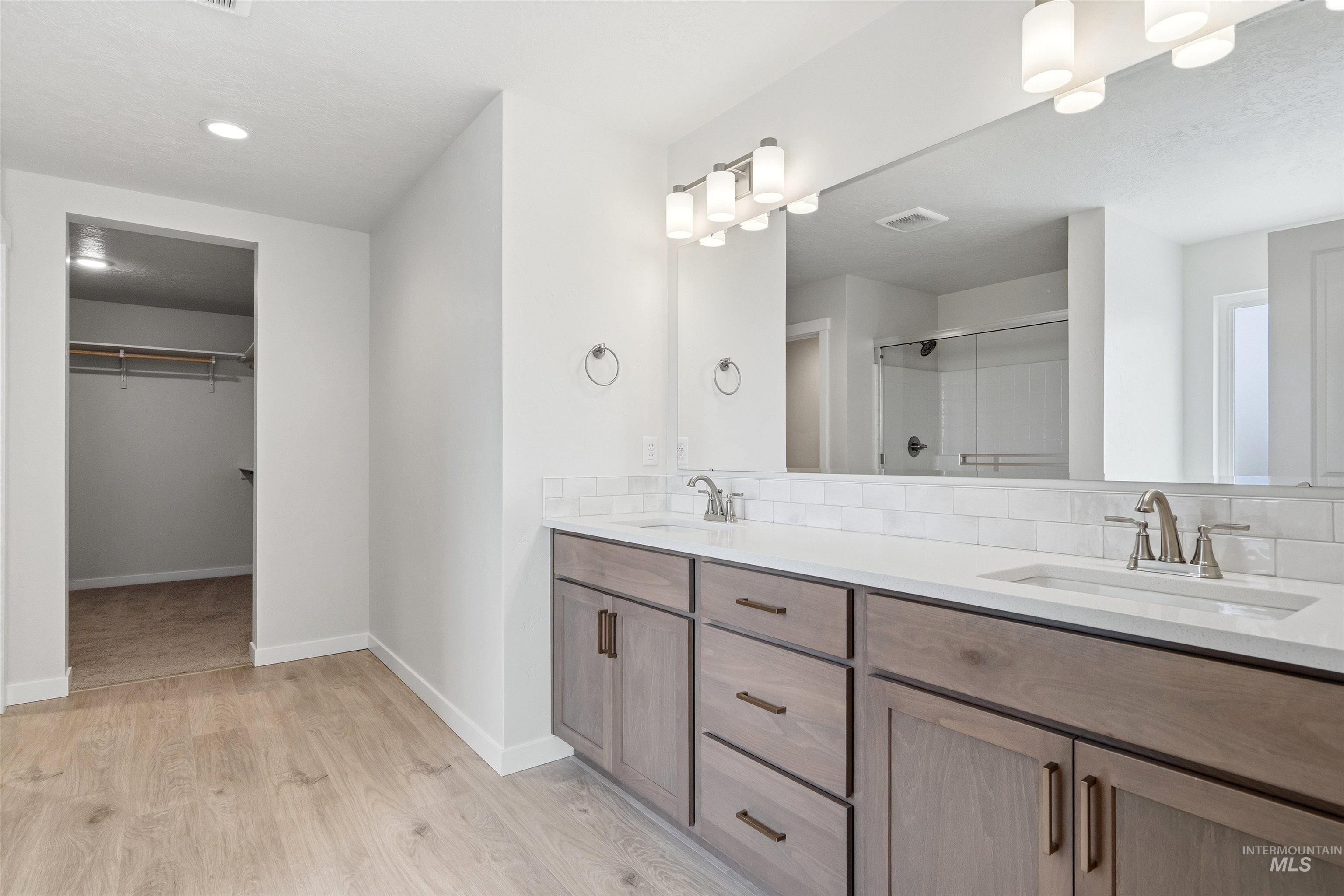 10179 Bellevue Ridge St Property Photo 18
